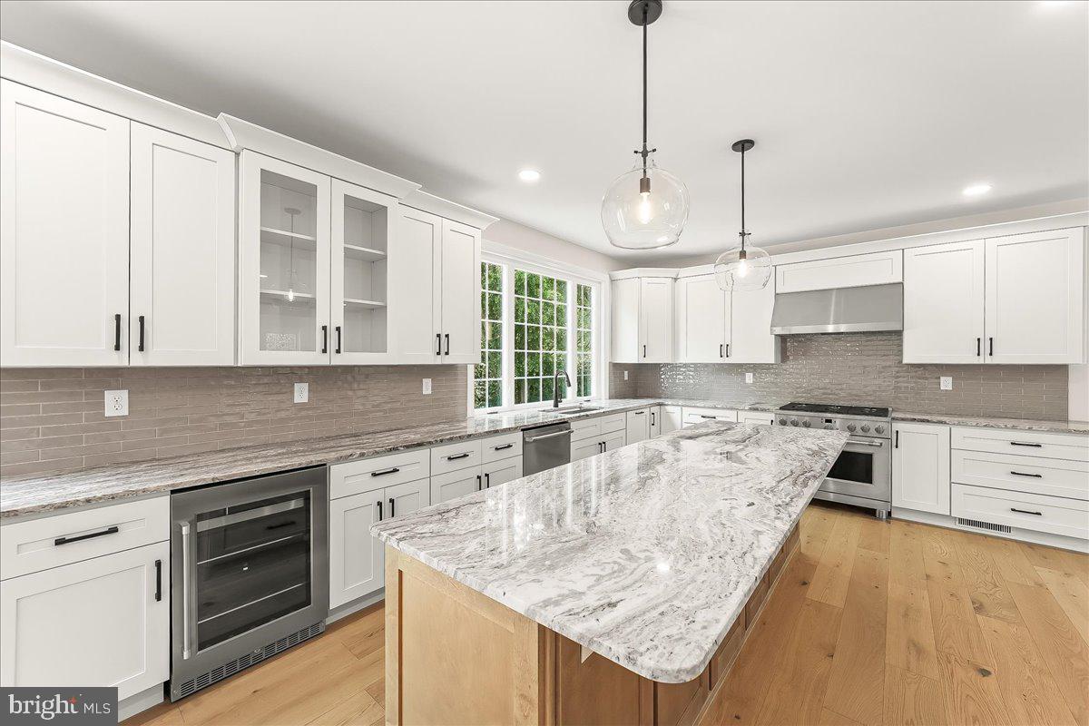 WILLOWDALE CROSSIN - Residential
