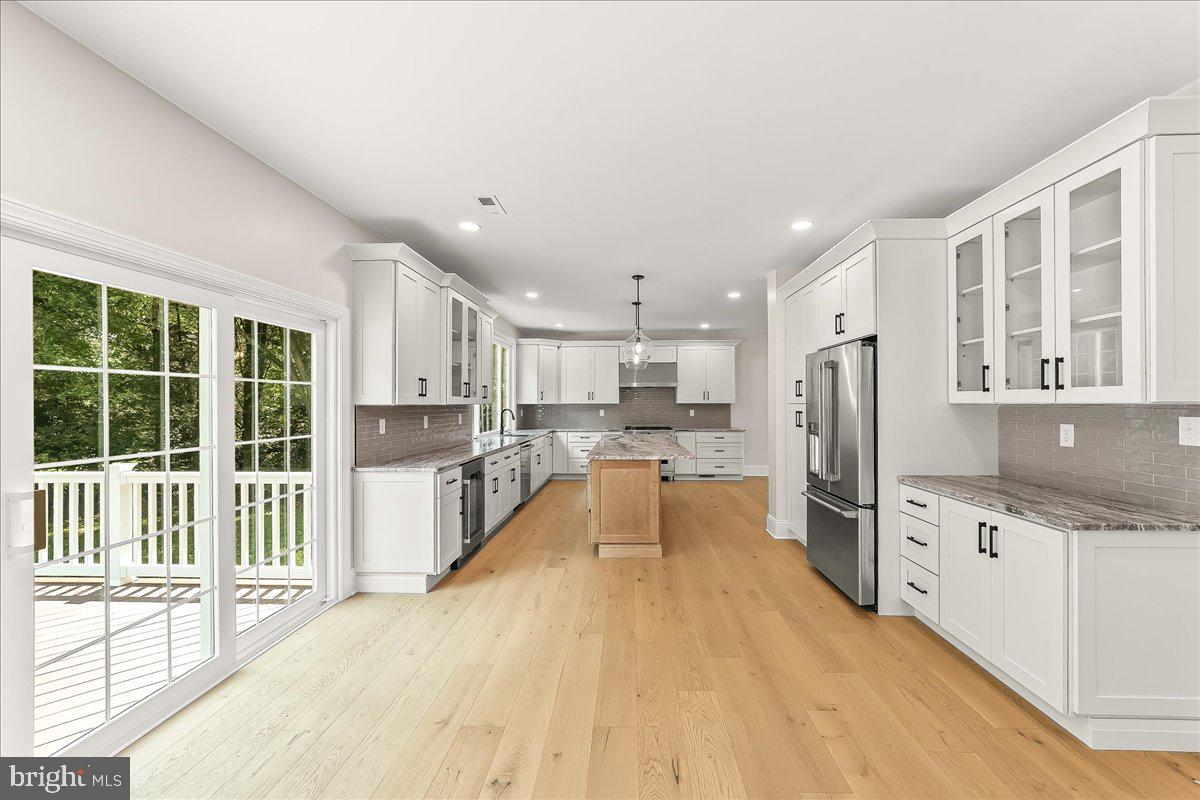 WILLOWDALE CROSSIN - Residential