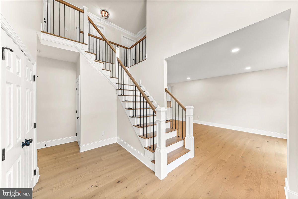 WILLOWDALE CROSSIN - Residential