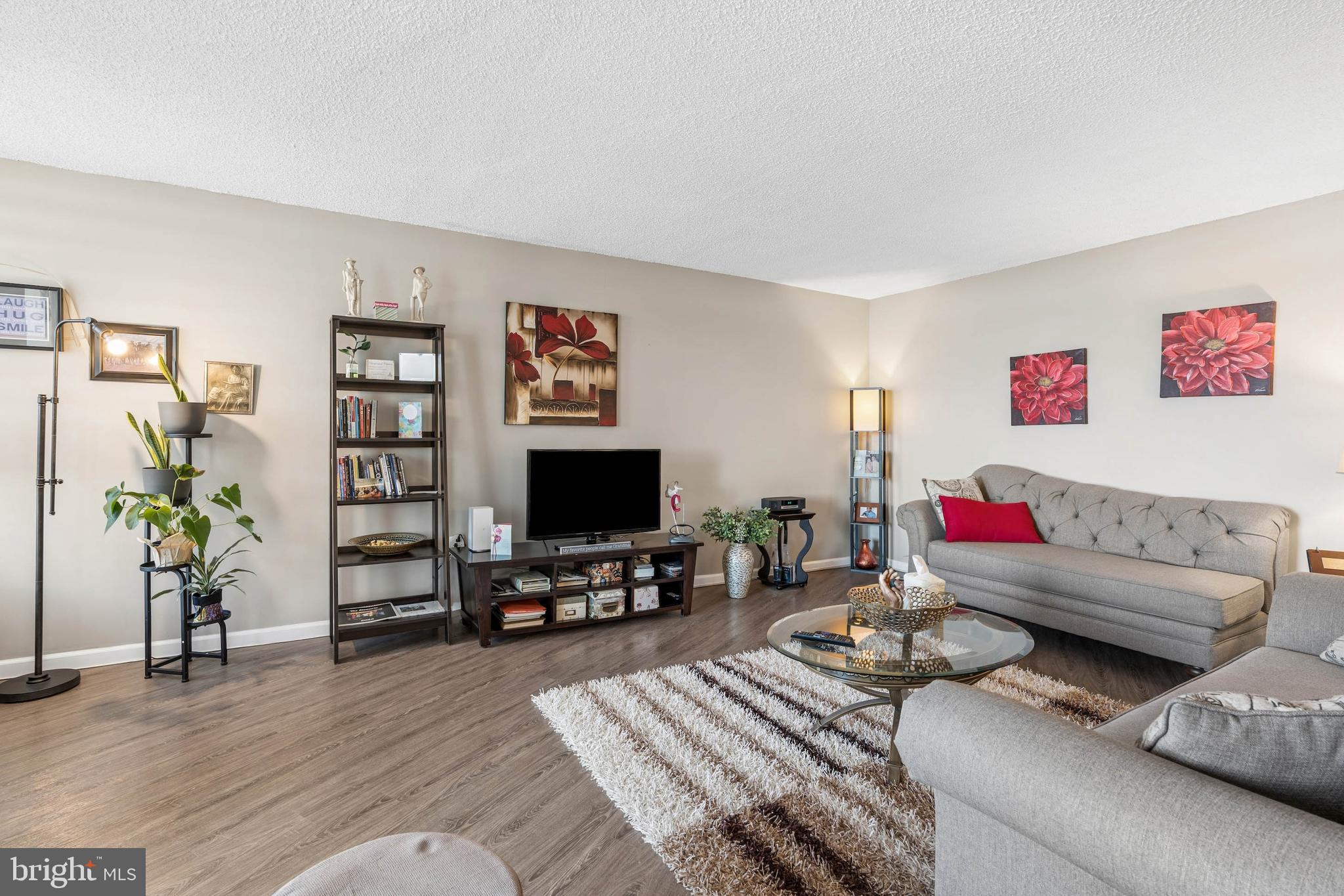 TOWSON - Residential