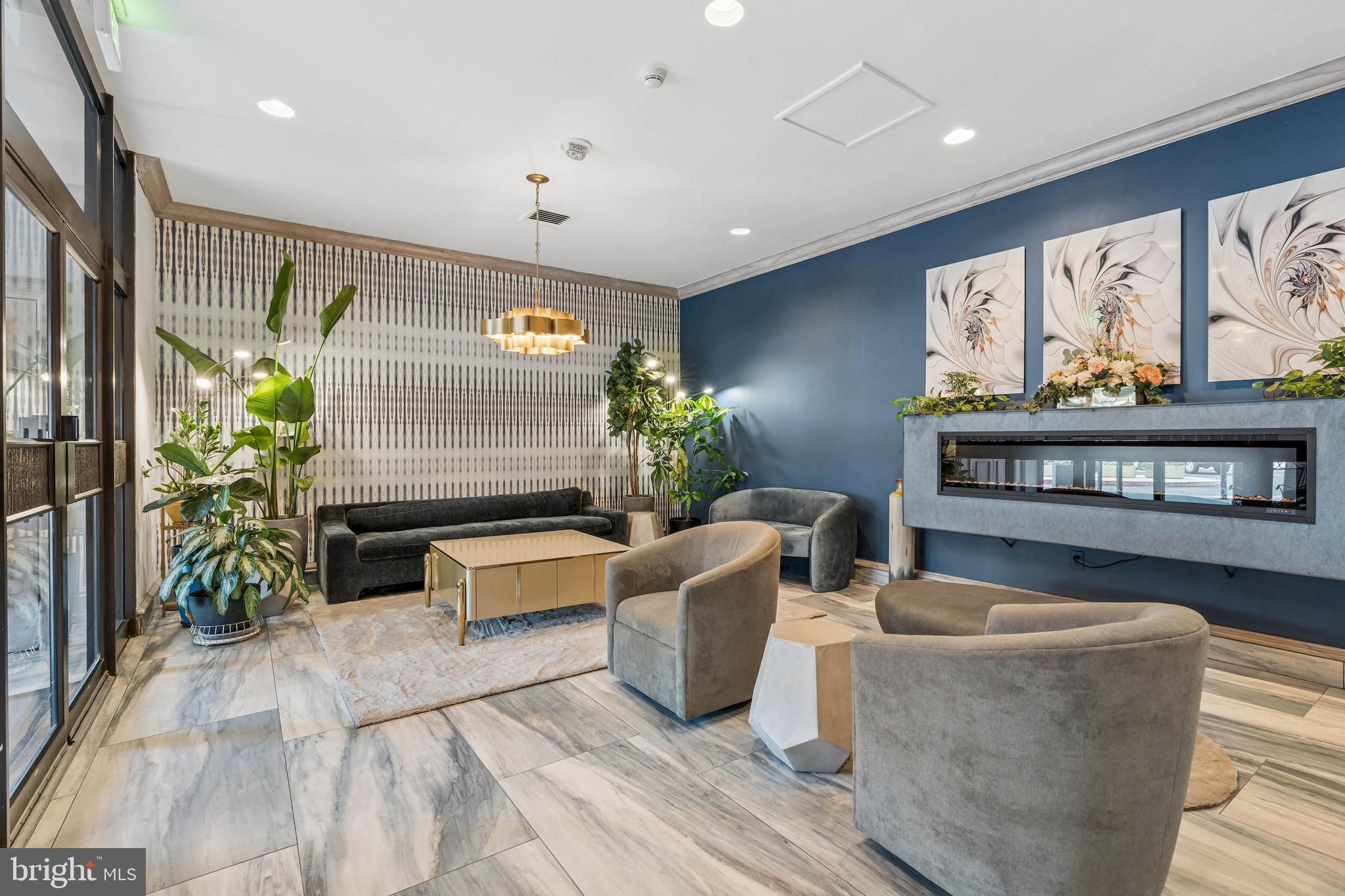 TOWSON - Residential