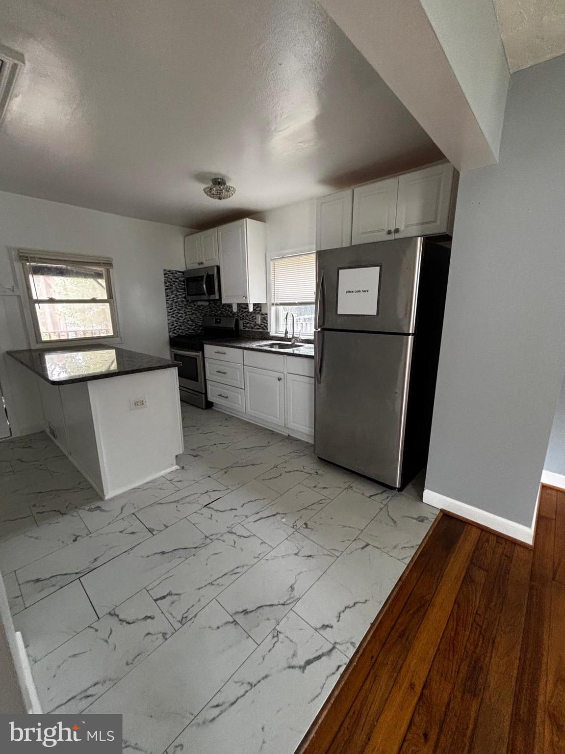 CAMERON HEIGHTS - Residential