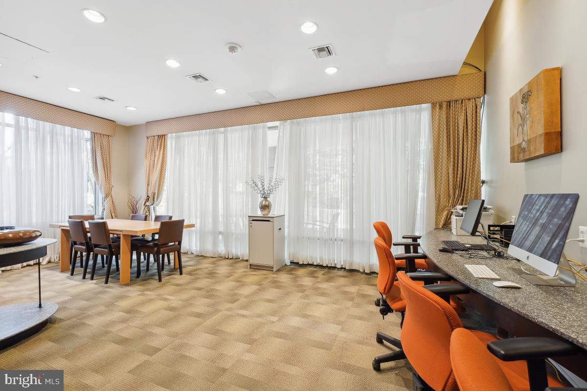HAWTHORN - Residential