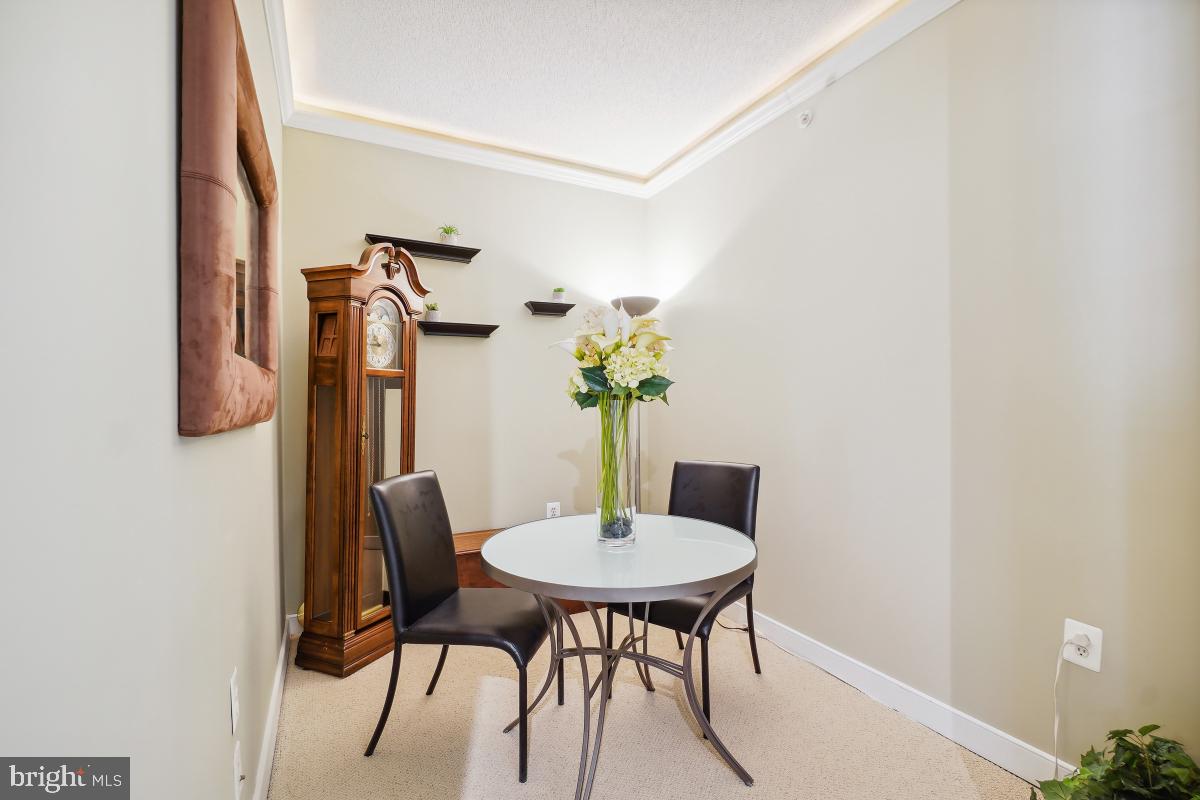HAWTHORN - Residential