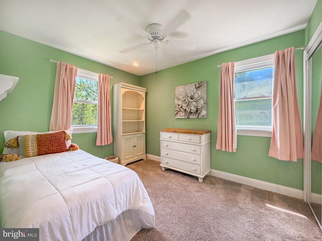 STRAWBERRY RIDGE - Residential