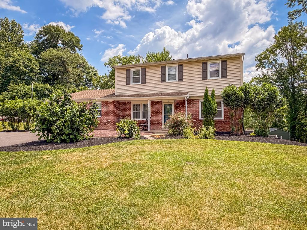 STRAWBERRY RIDGE - Residential