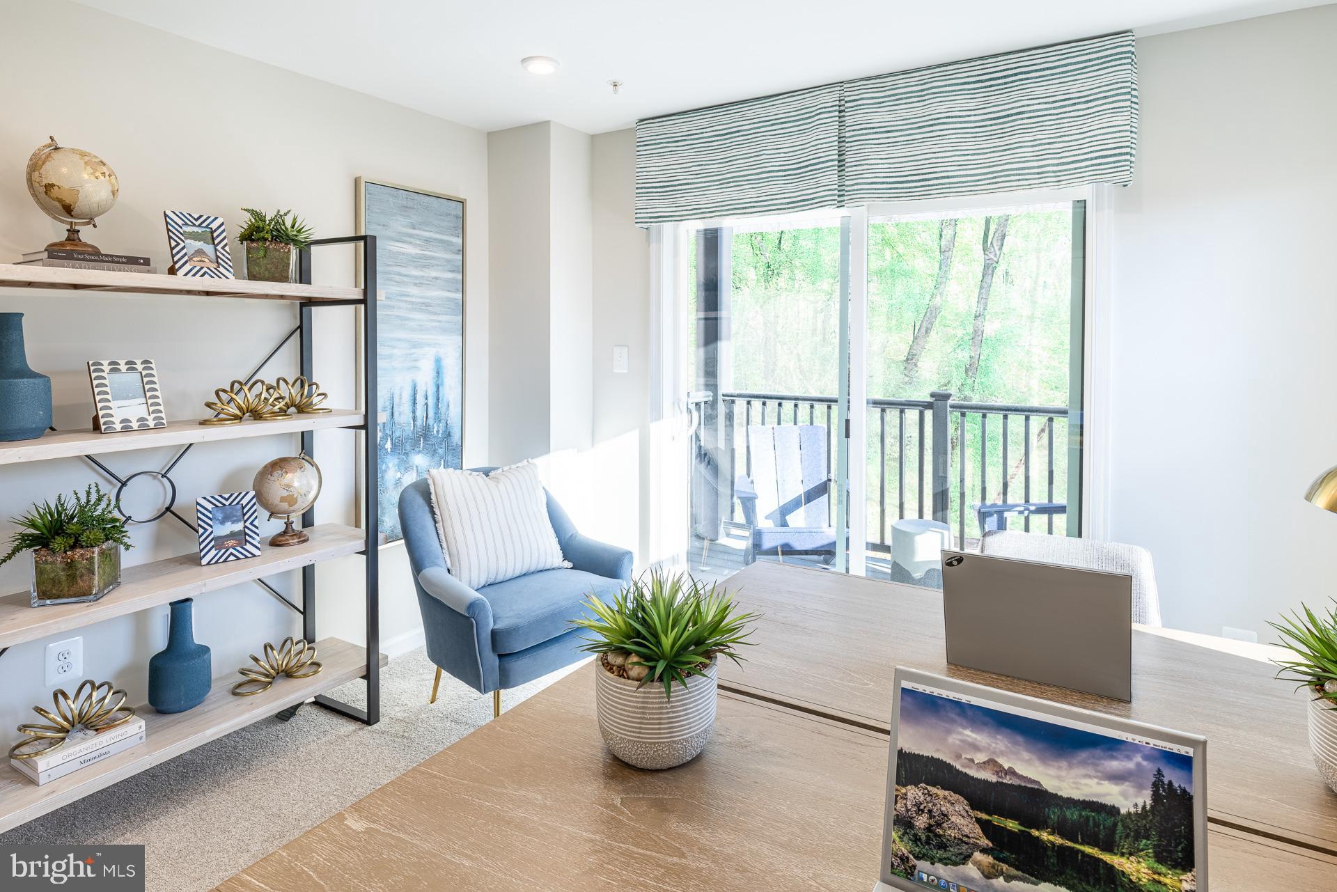 PADDOCK POINTE - Residential