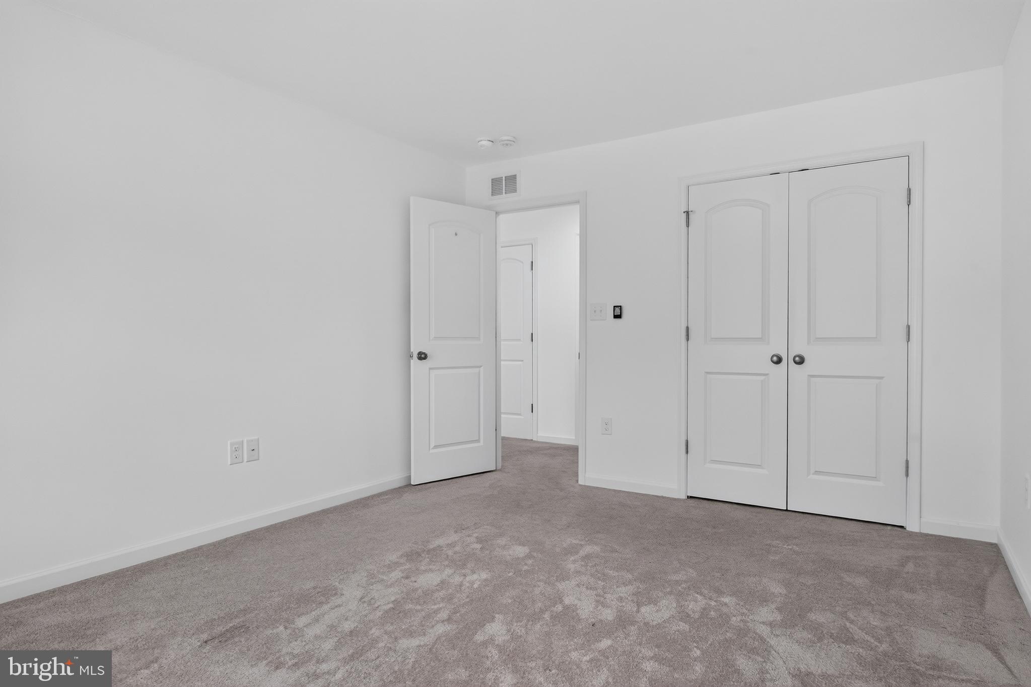 LEXINGTON ESTATES - Residential