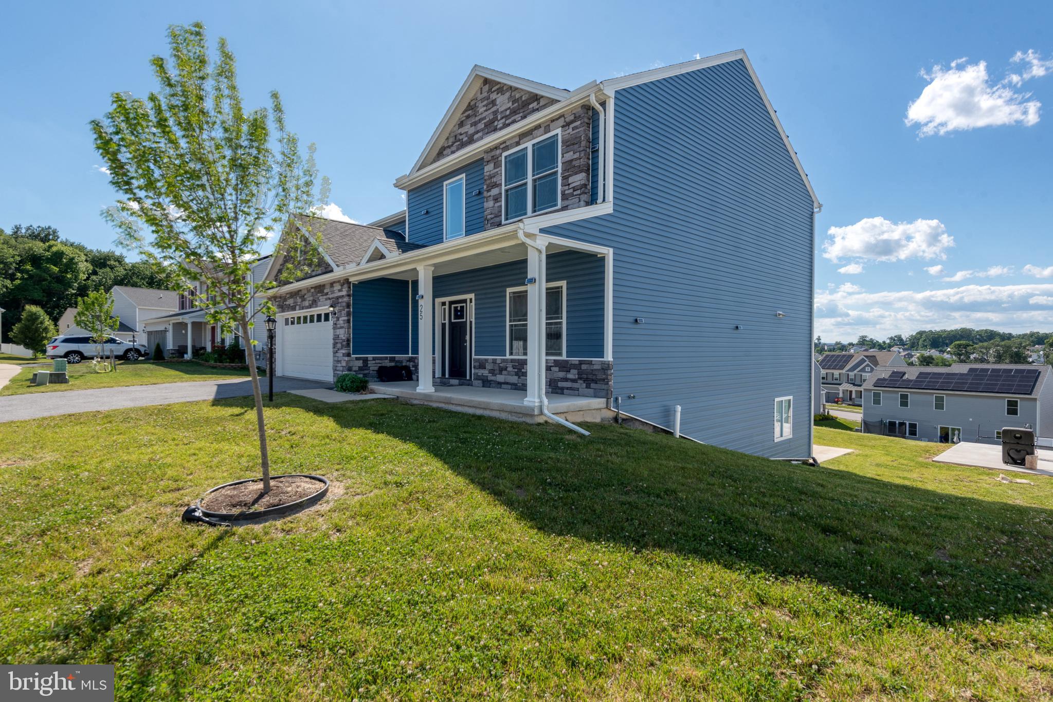 LEXINGTON ESTATES - Residential