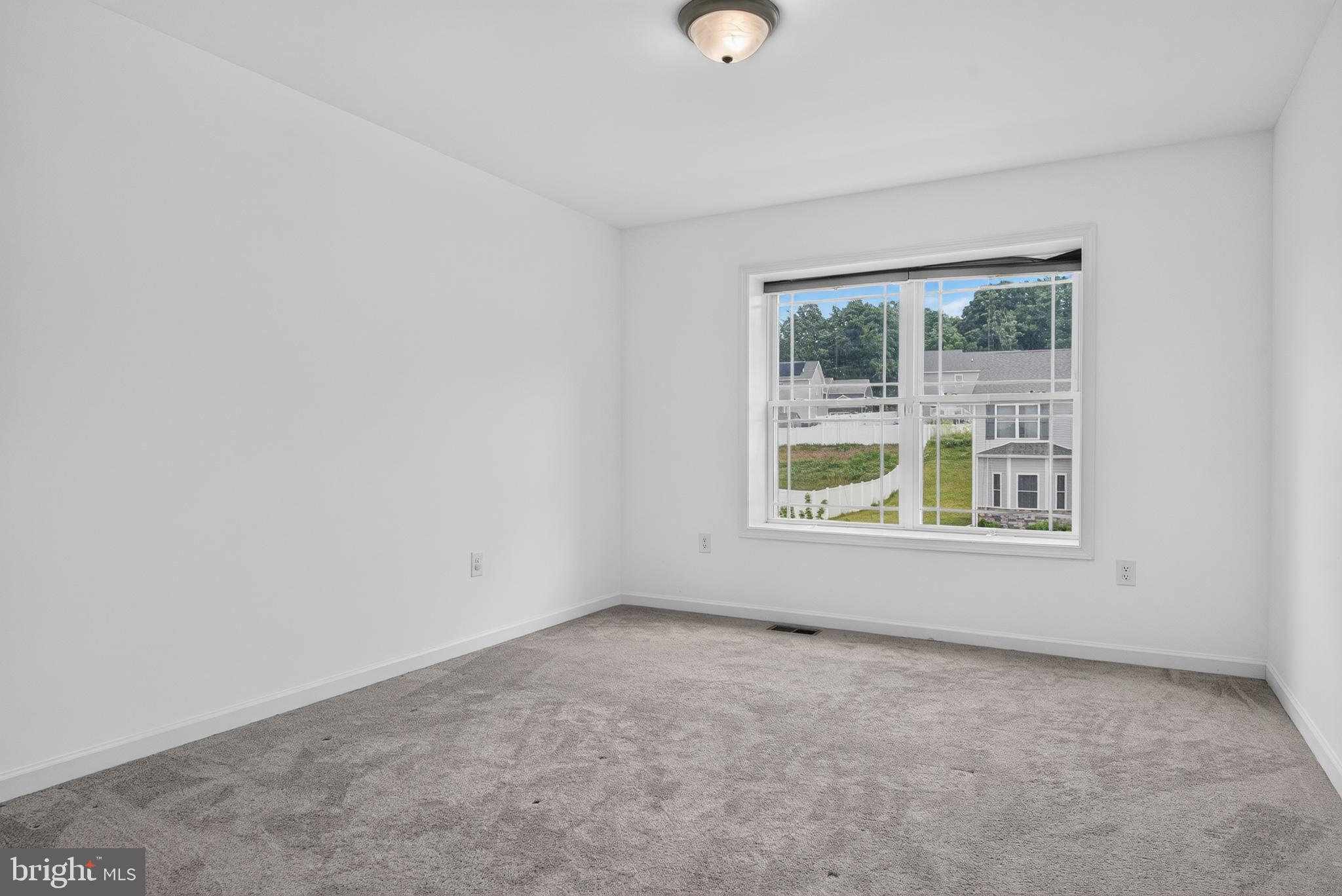 LEXINGTON ESTATES - Residential