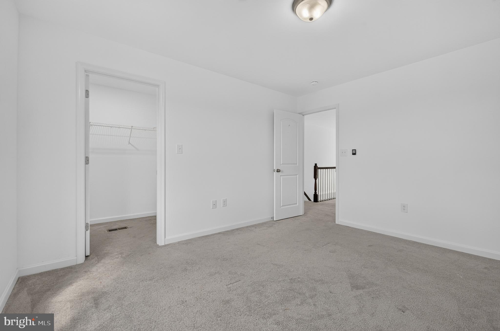 LEXINGTON ESTATES - Residential