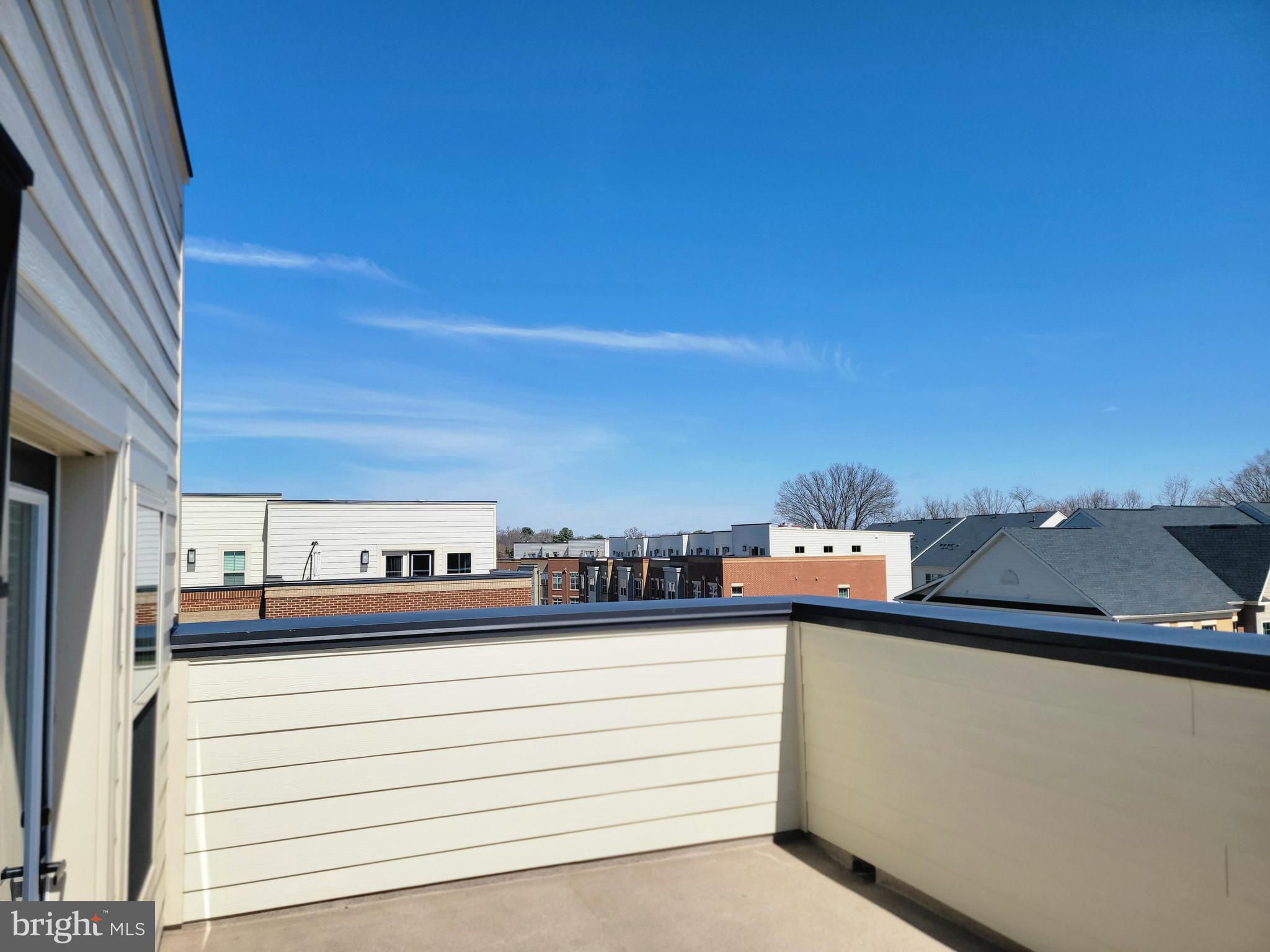 BOULEVARD VI TOWNS - Residential