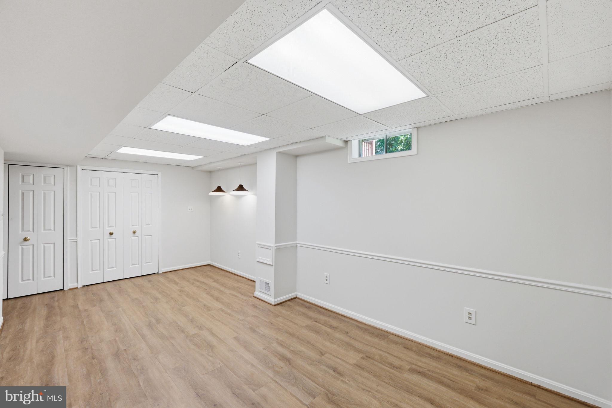 OLNEY OAKS - Residential