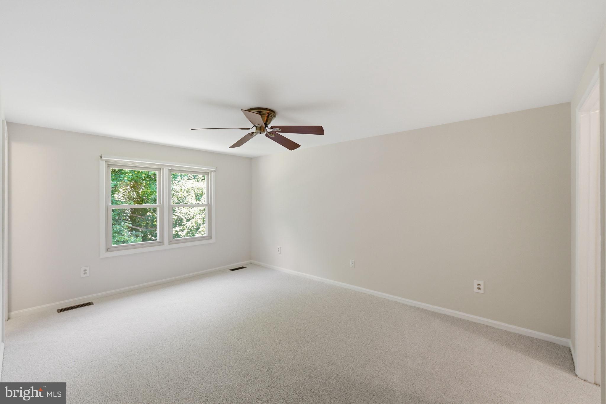 OLNEY OAKS - Residential