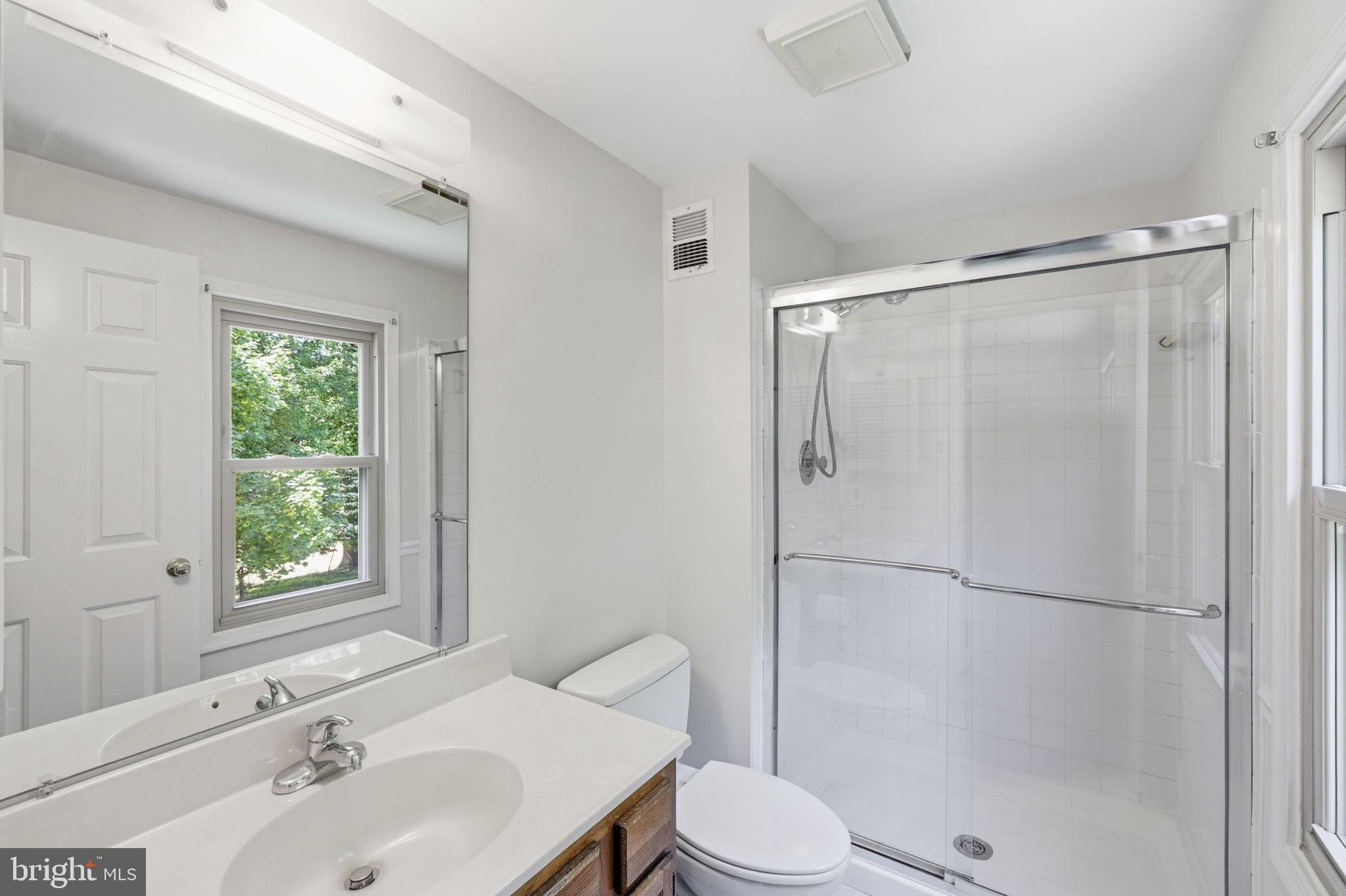 OLNEY OAKS - Residential