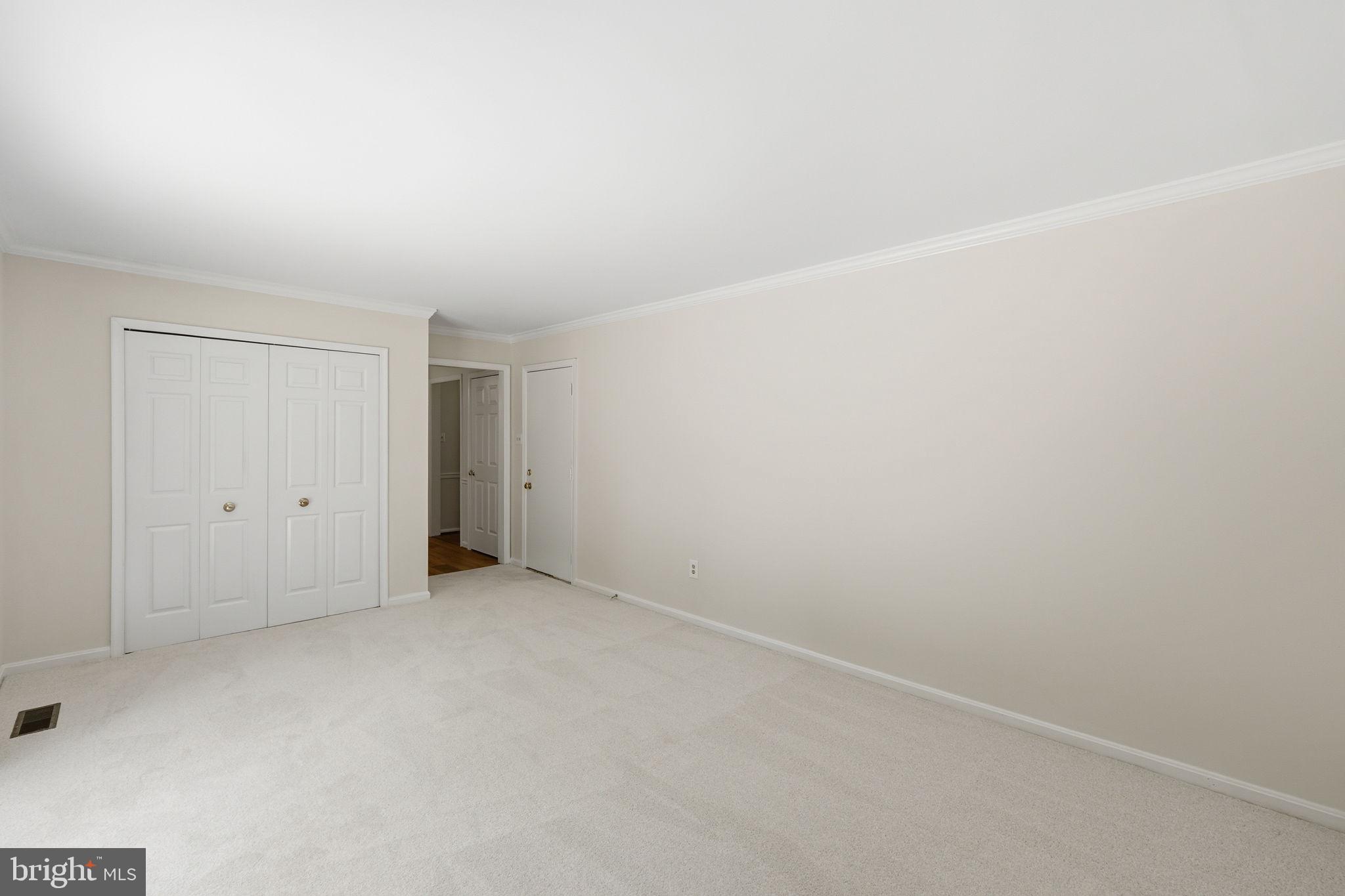 OLNEY OAKS - Residential