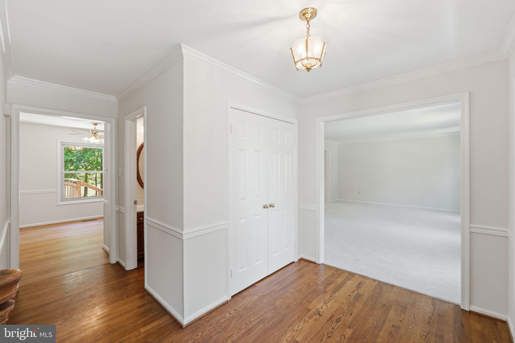 OLNEY OAKS - Residential