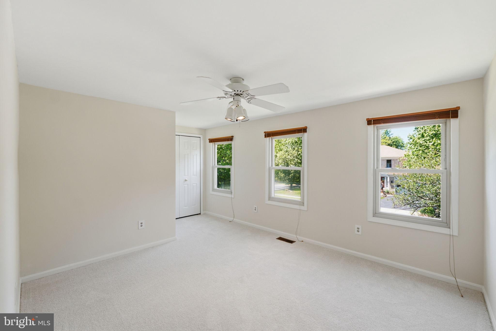 OLNEY OAKS - Residential
