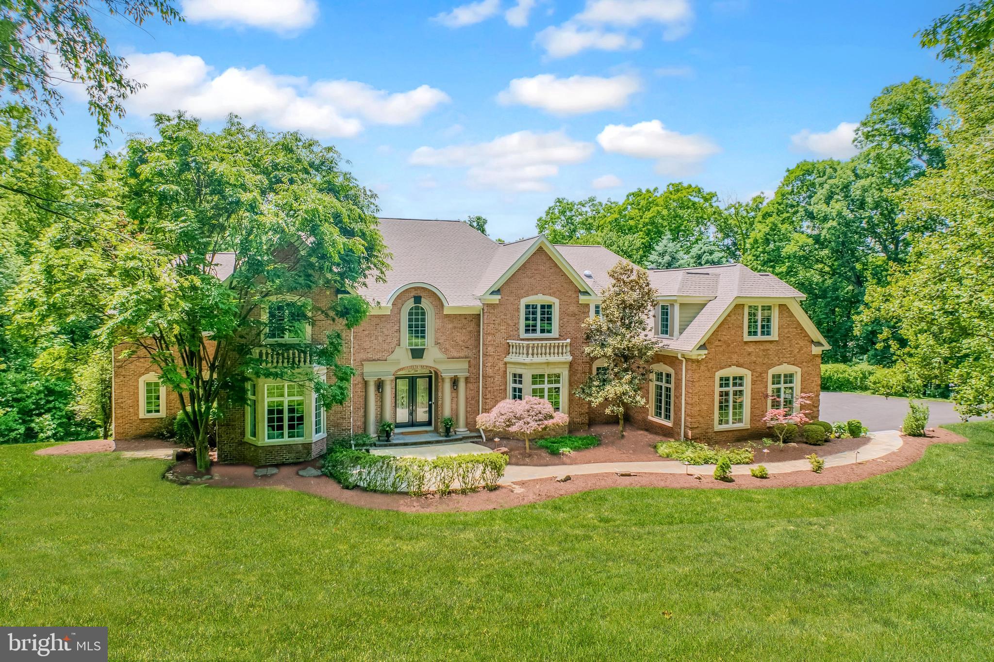 BEACON HILL - Residential