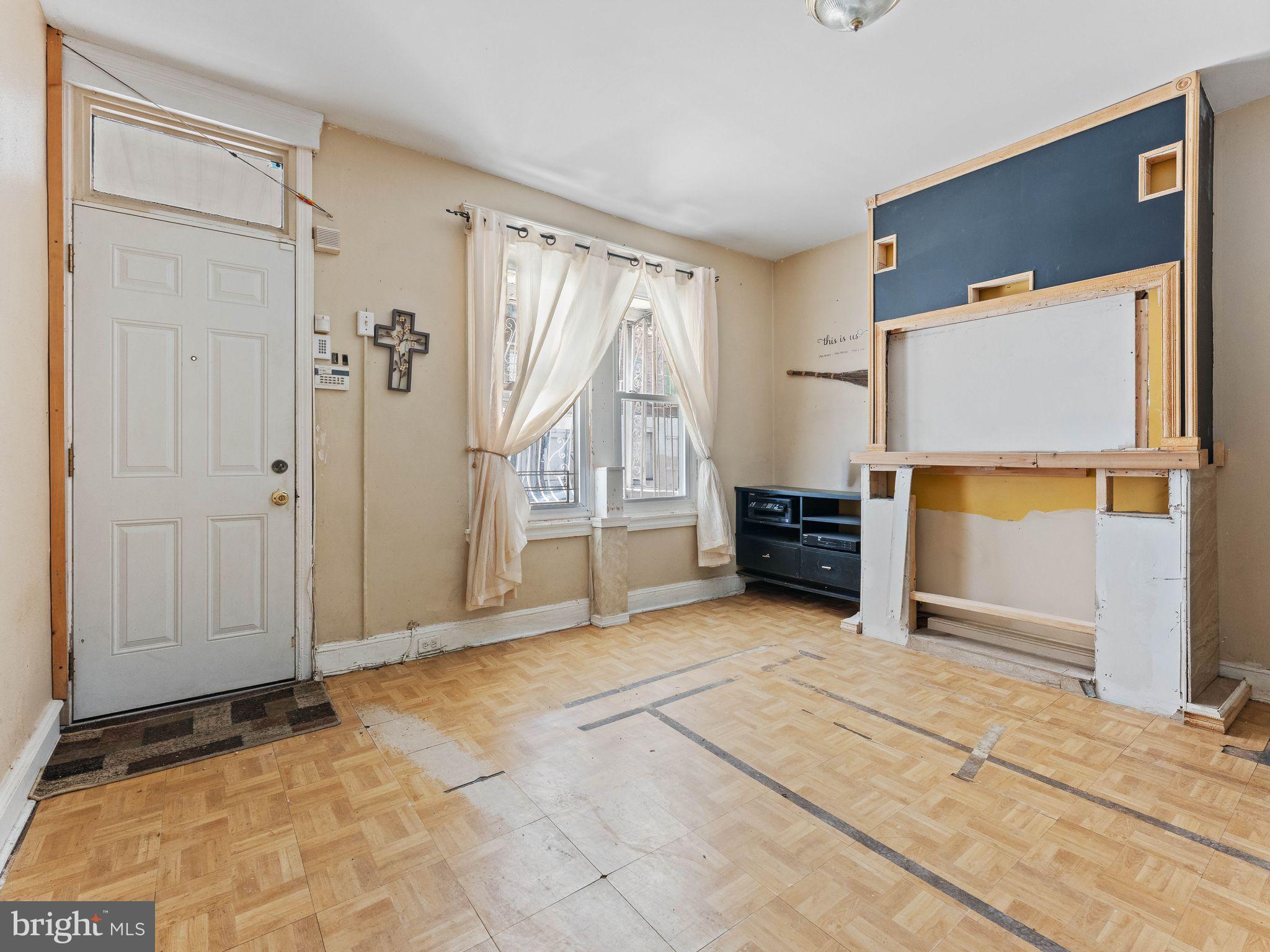 HARROWGATE - Residential