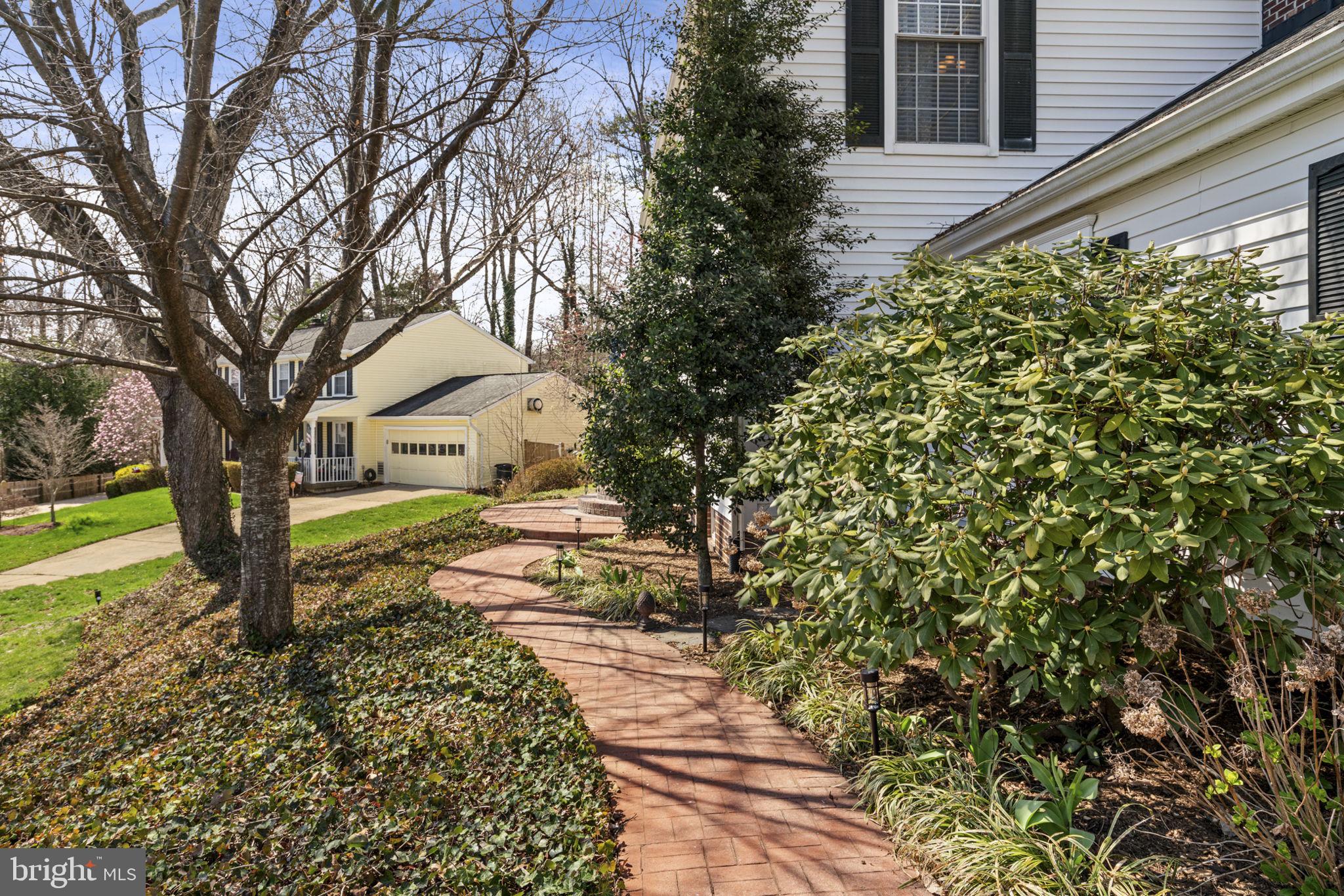 MONTCLAIR - Residential