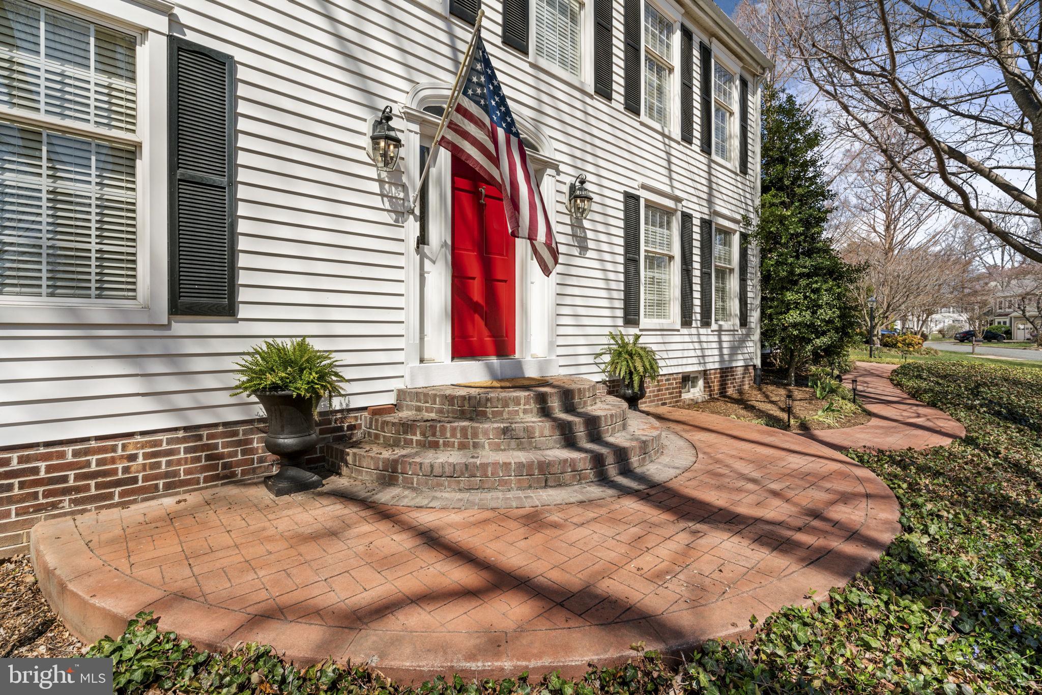 MONTCLAIR - Residential
