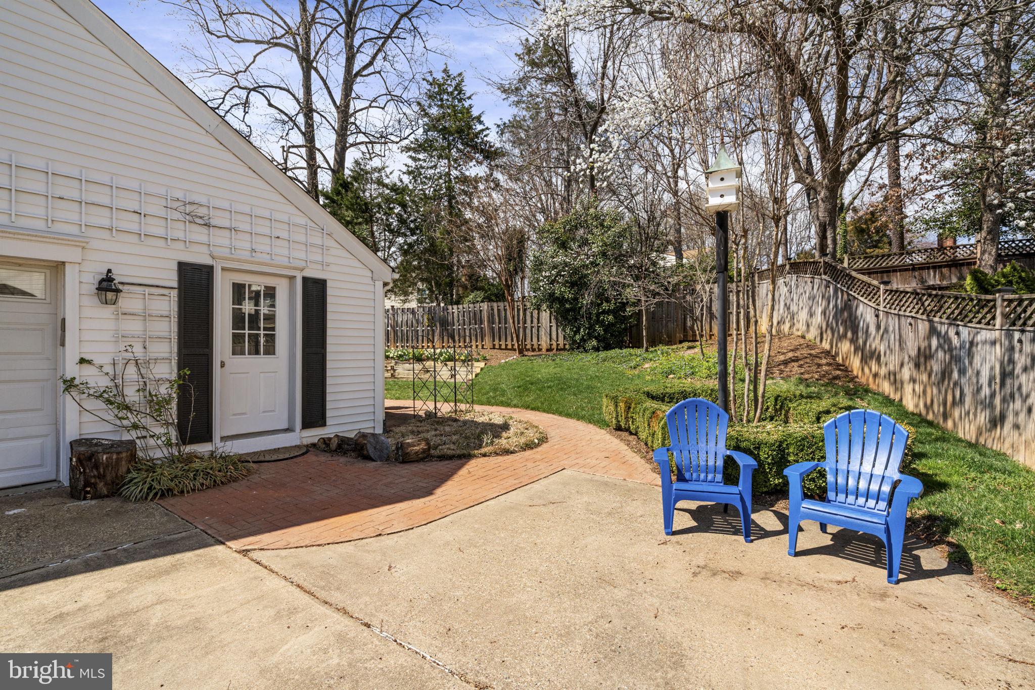 MONTCLAIR - Residential