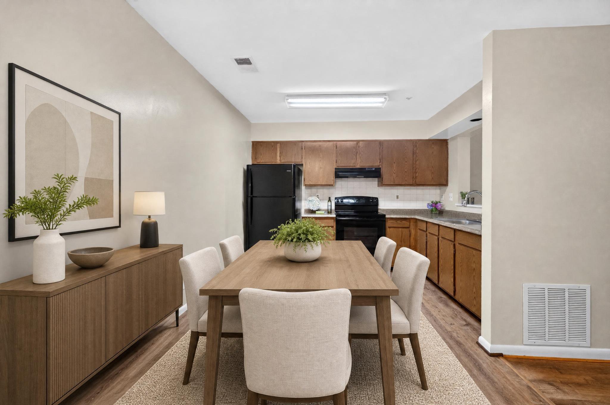 WOODFIELD AT MANCHESTER - Residential