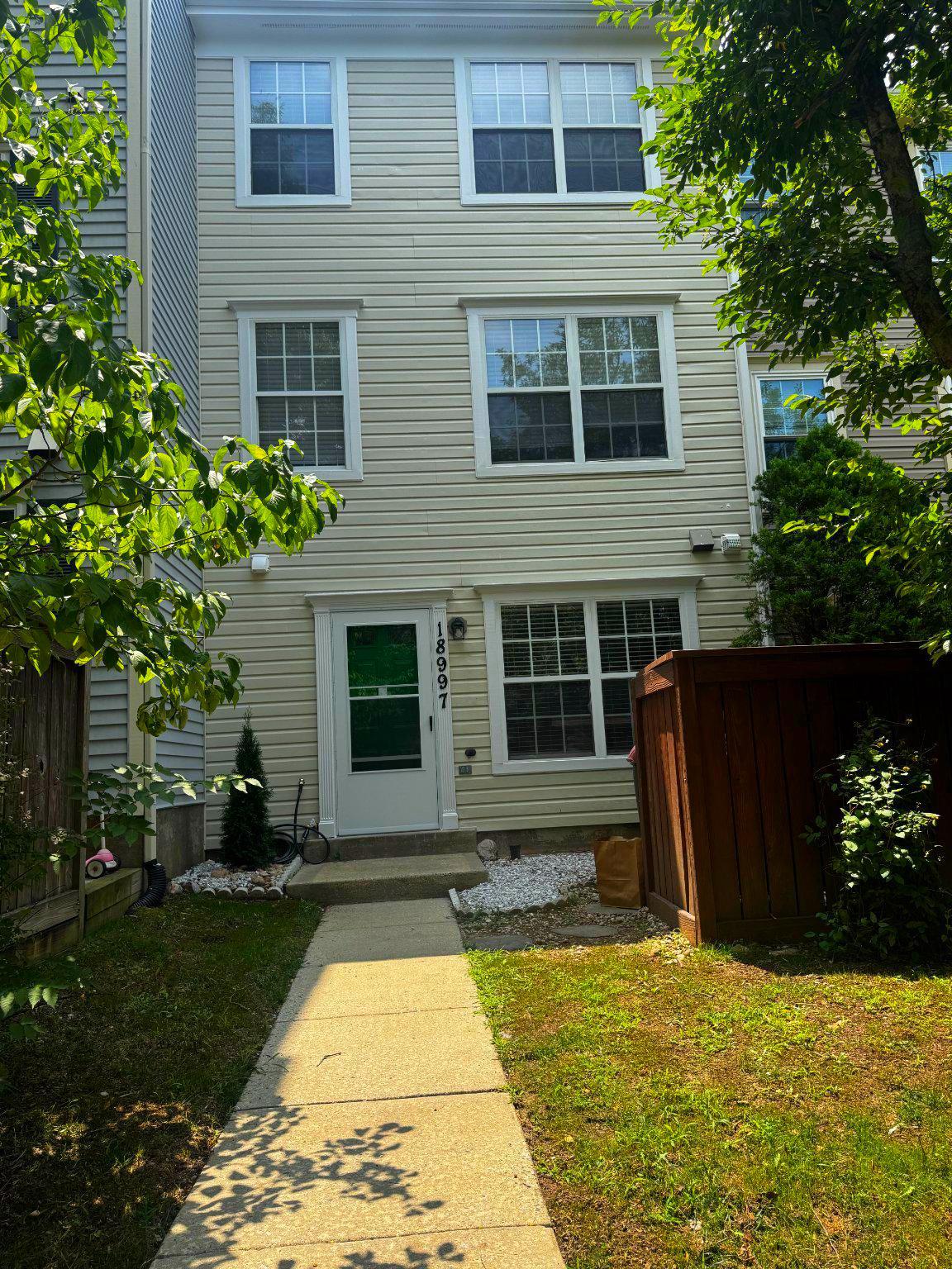 WOODFIELD AT MANCHESTER - Residential