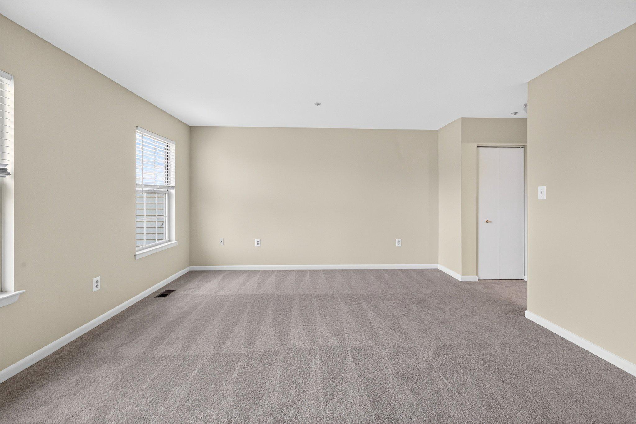 WOODFIELD AT MANCHESTER - Residential
