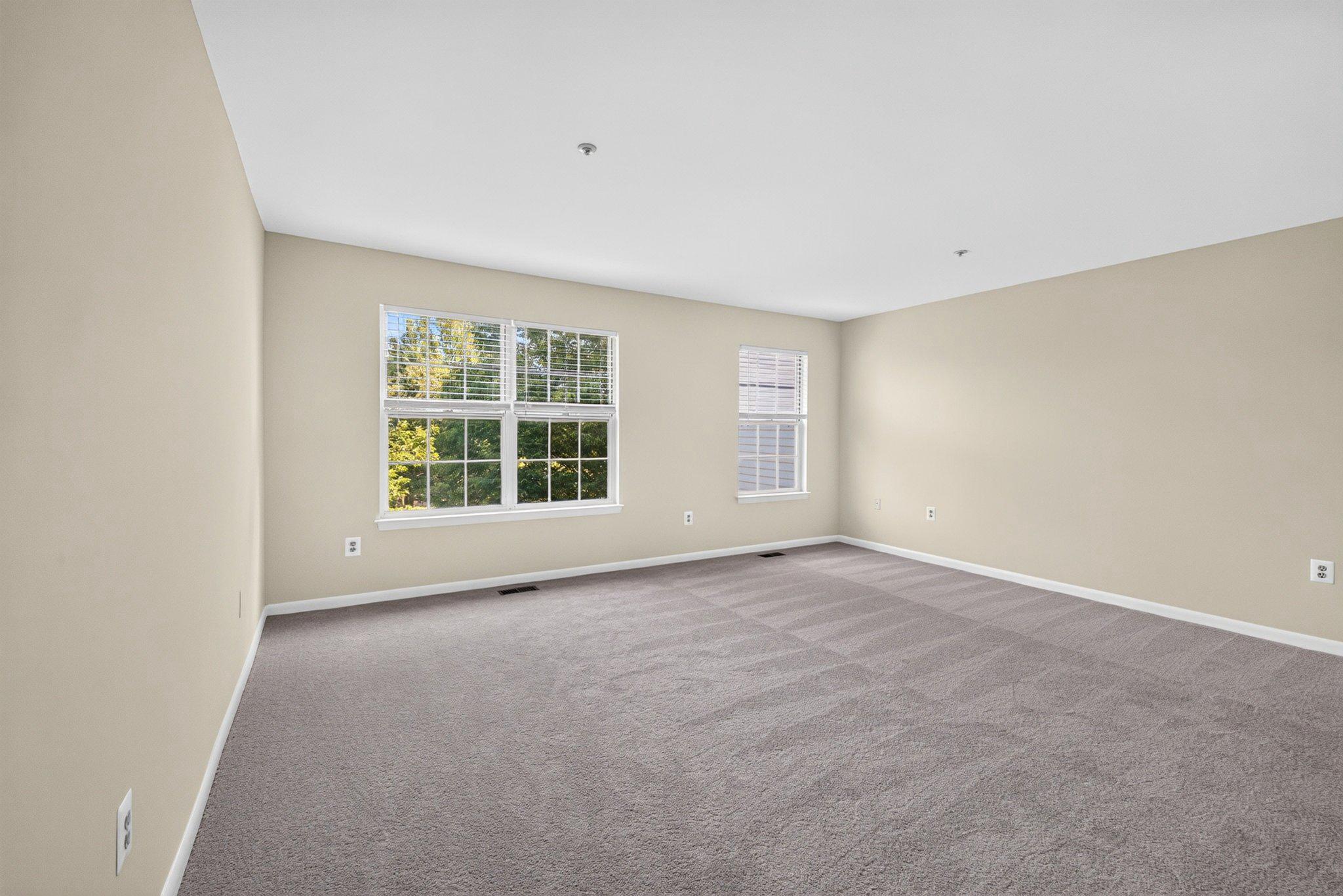 WOODFIELD AT MANCHESTER - Residential