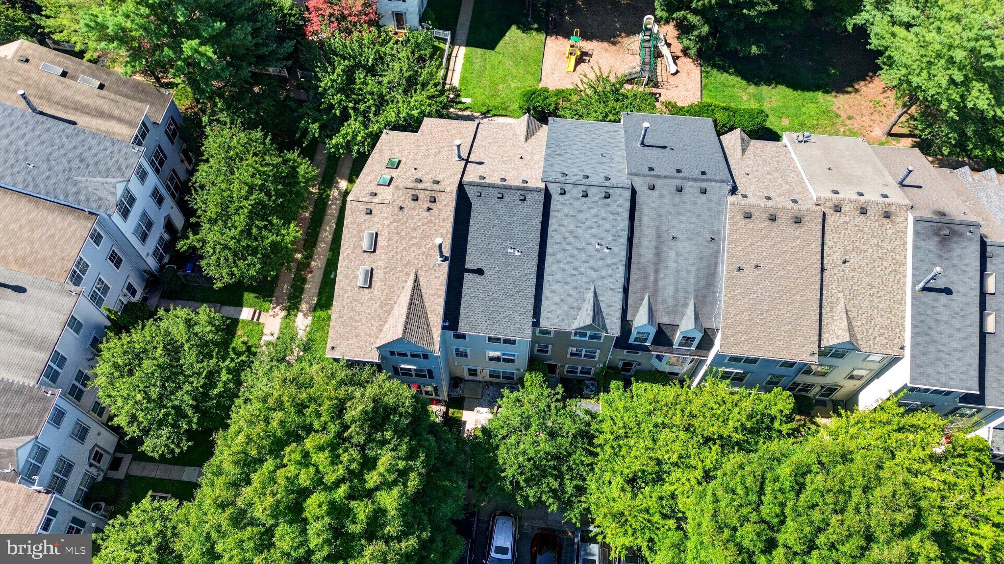 WOODFIELD AT MANCHESTER - Residential