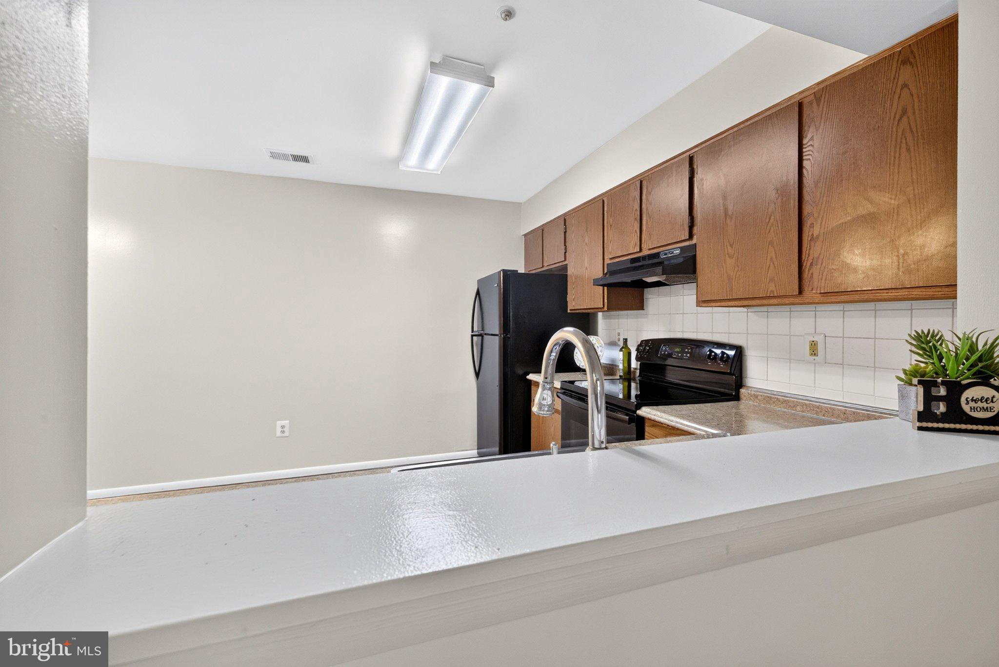 WOODFIELD AT MANCHESTER - Residential