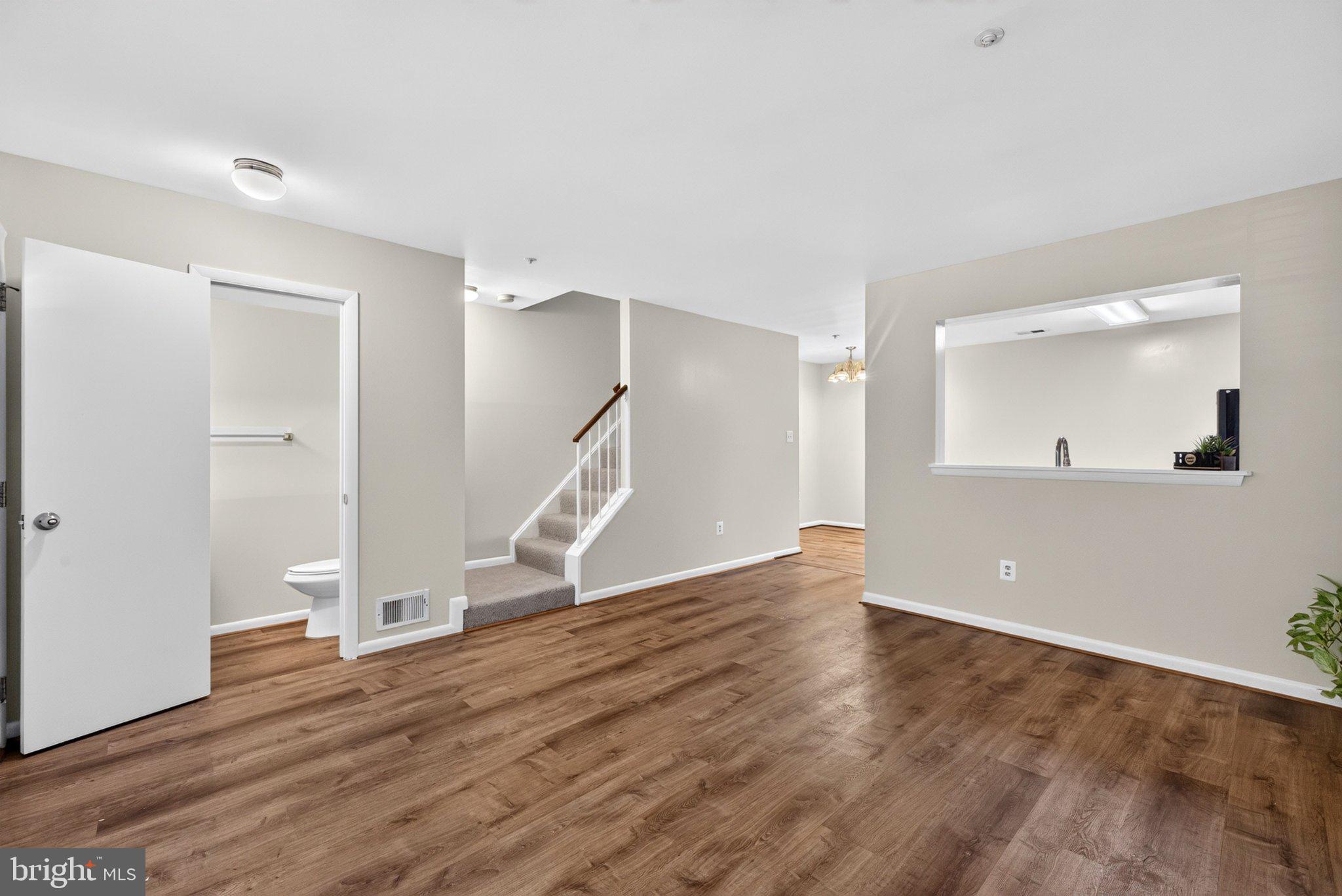 WOODFIELD AT MANCHESTER - Residential