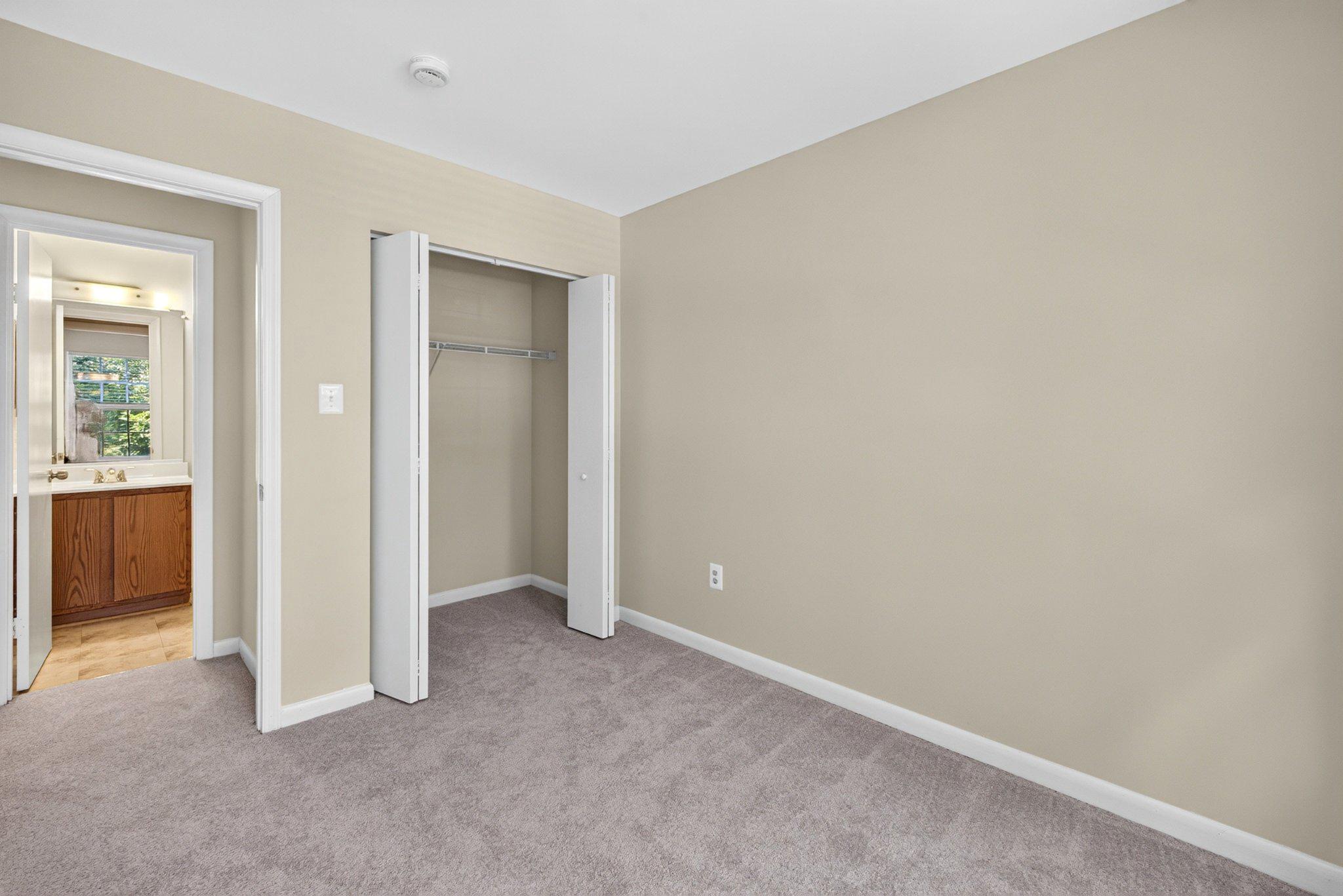 WOODFIELD AT MANCHESTER - Residential
