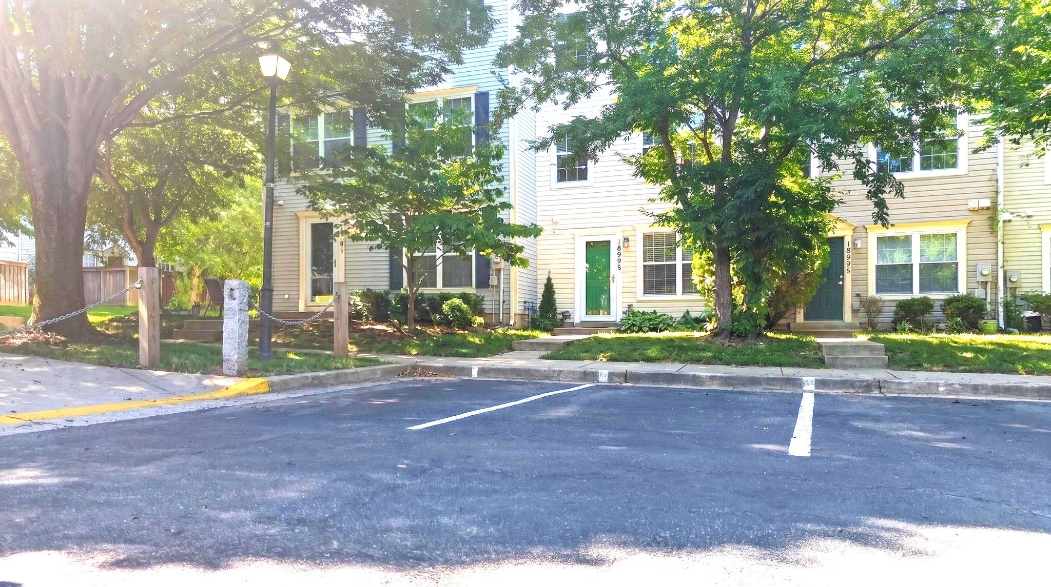 WOODFIELD AT MANCHESTER - Residential