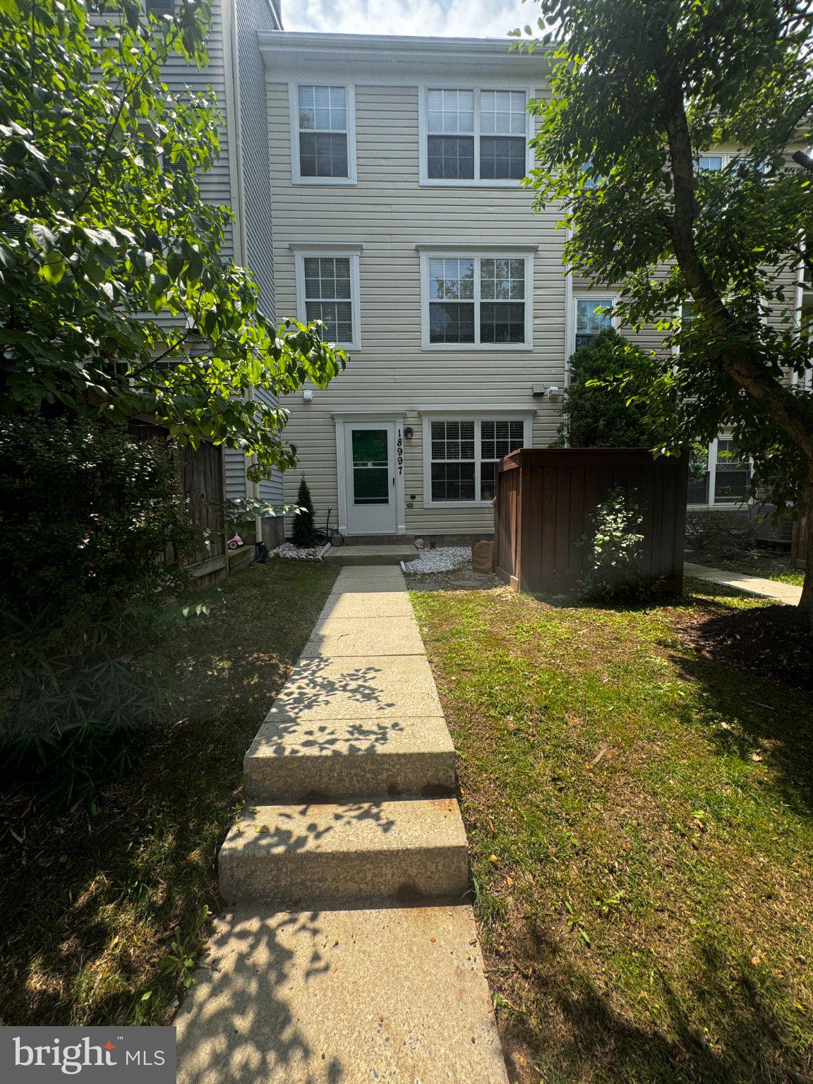 WOODFIELD AT MANCHESTER - Residential