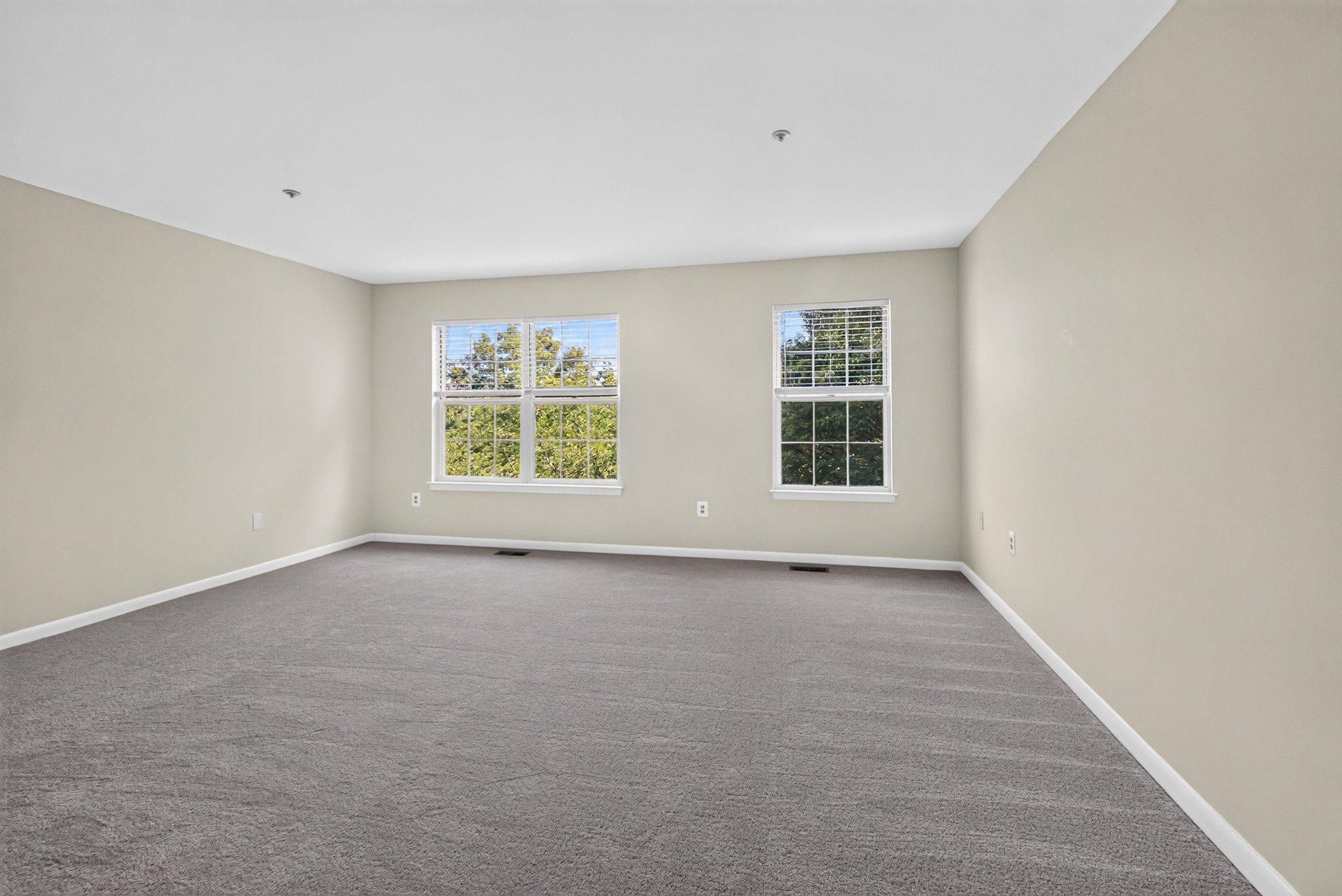 WOODFIELD AT MANCHESTER - Residential
