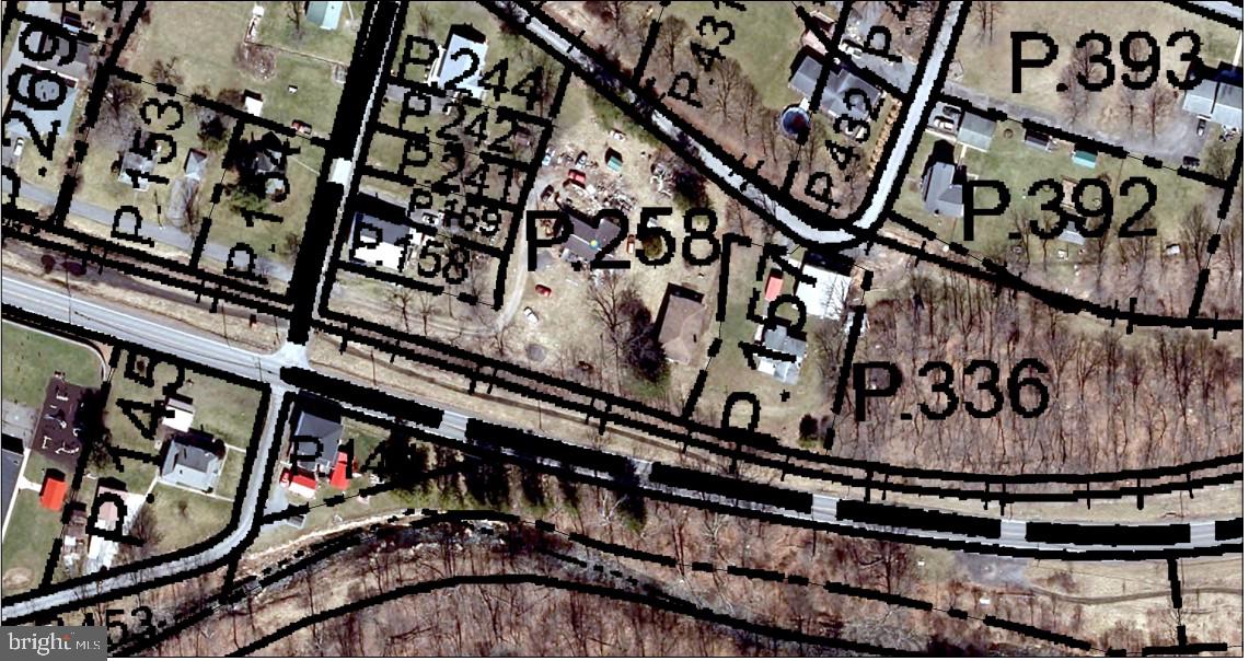 Priced to sell at below tax-assessed value. Purchaser to verify condition and details.  Seller has no knowledge regarding condition and has not verified public details. All offers will be presented as received.