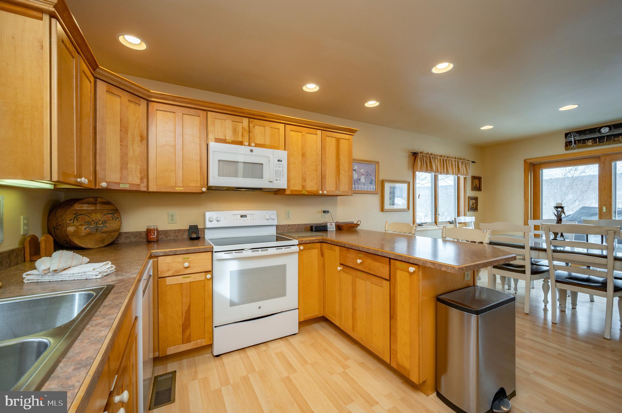 ROMAN RIDGE - Residential
