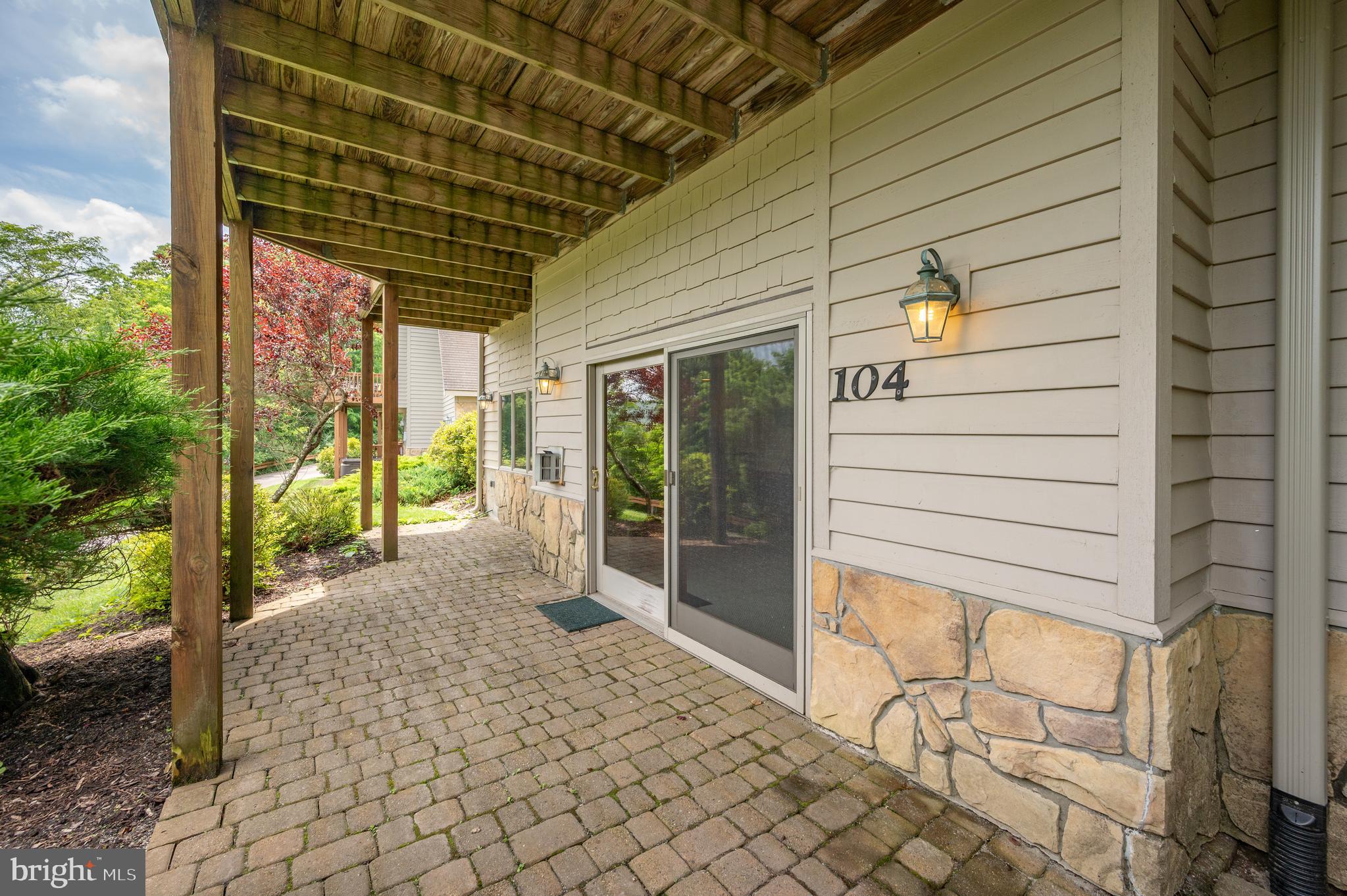 ROMAN RIDGE - Residential