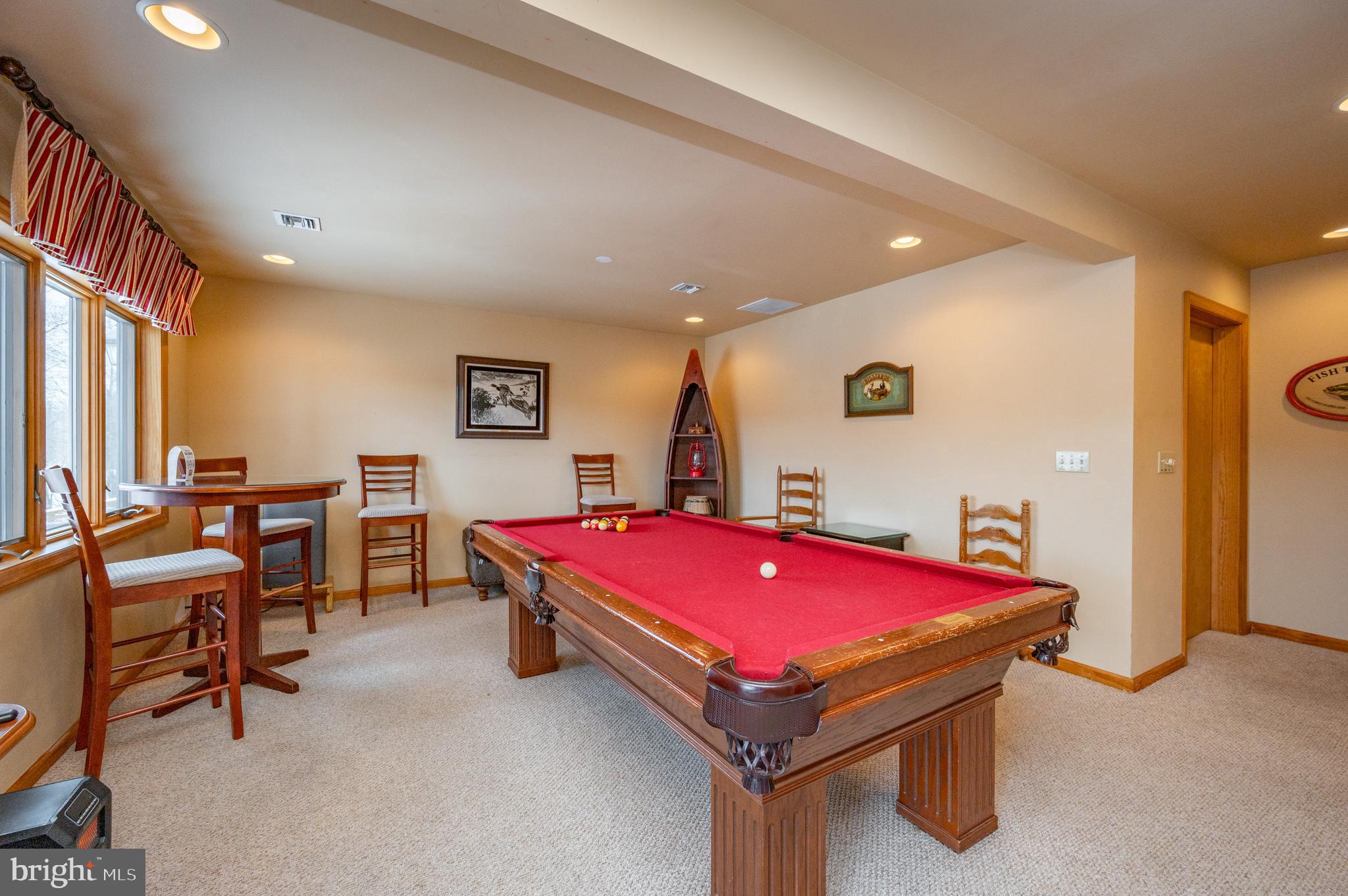ROMAN RIDGE - Residential