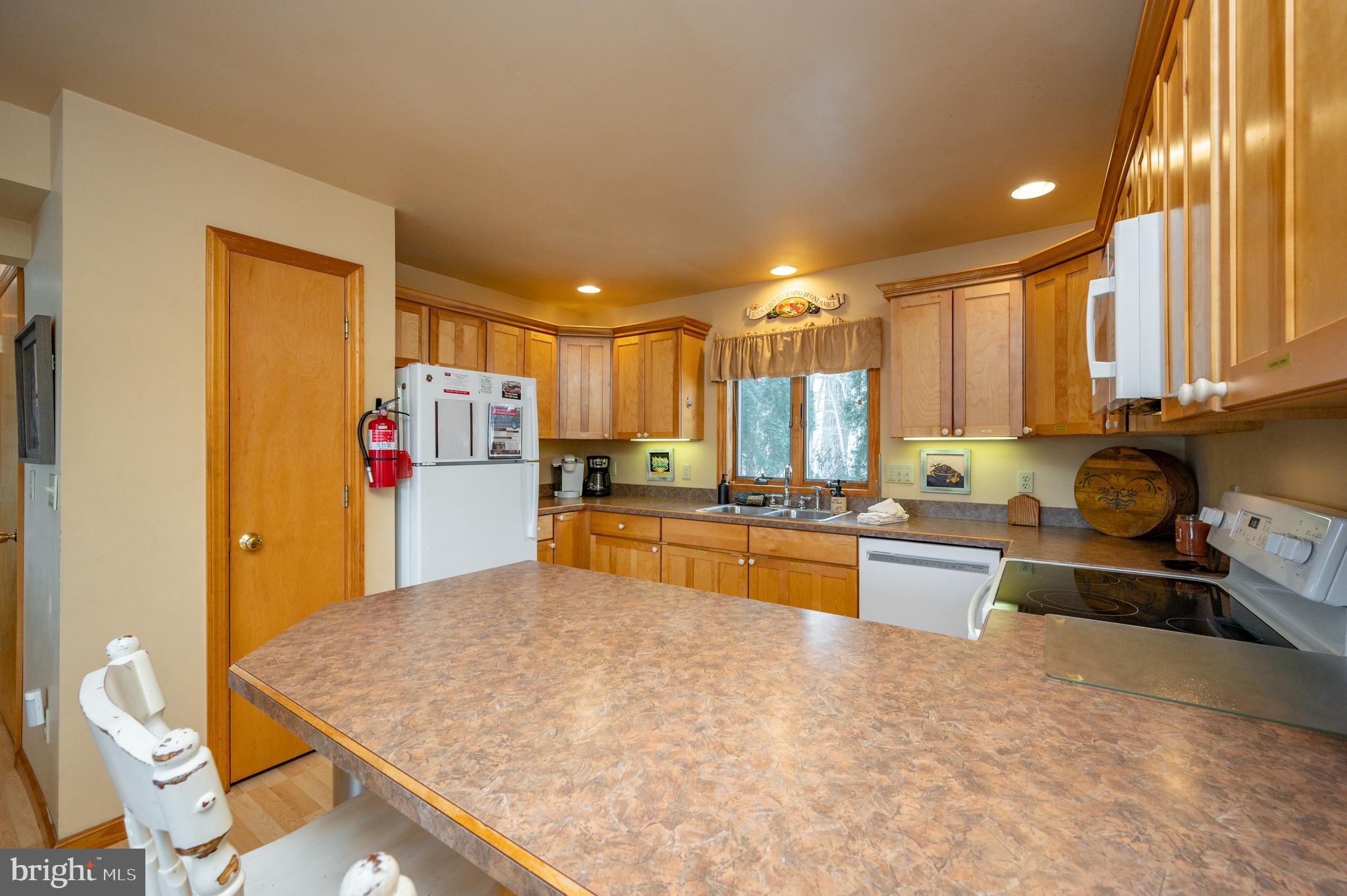 ROMAN RIDGE - Residential