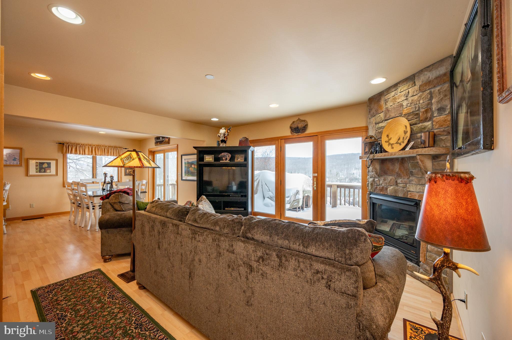 ROMAN RIDGE - Residential