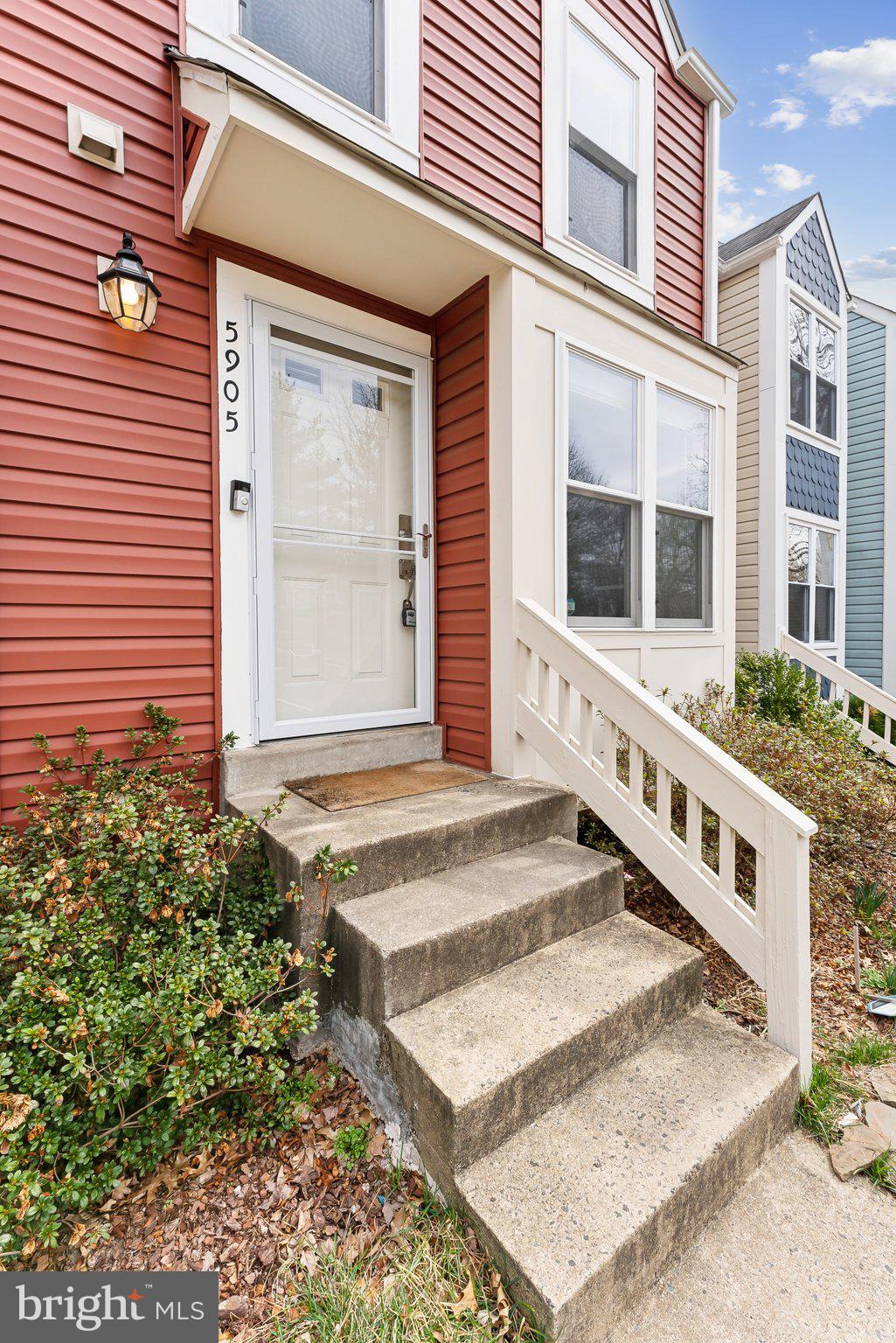 KINGSTOWNE - Residential Lease