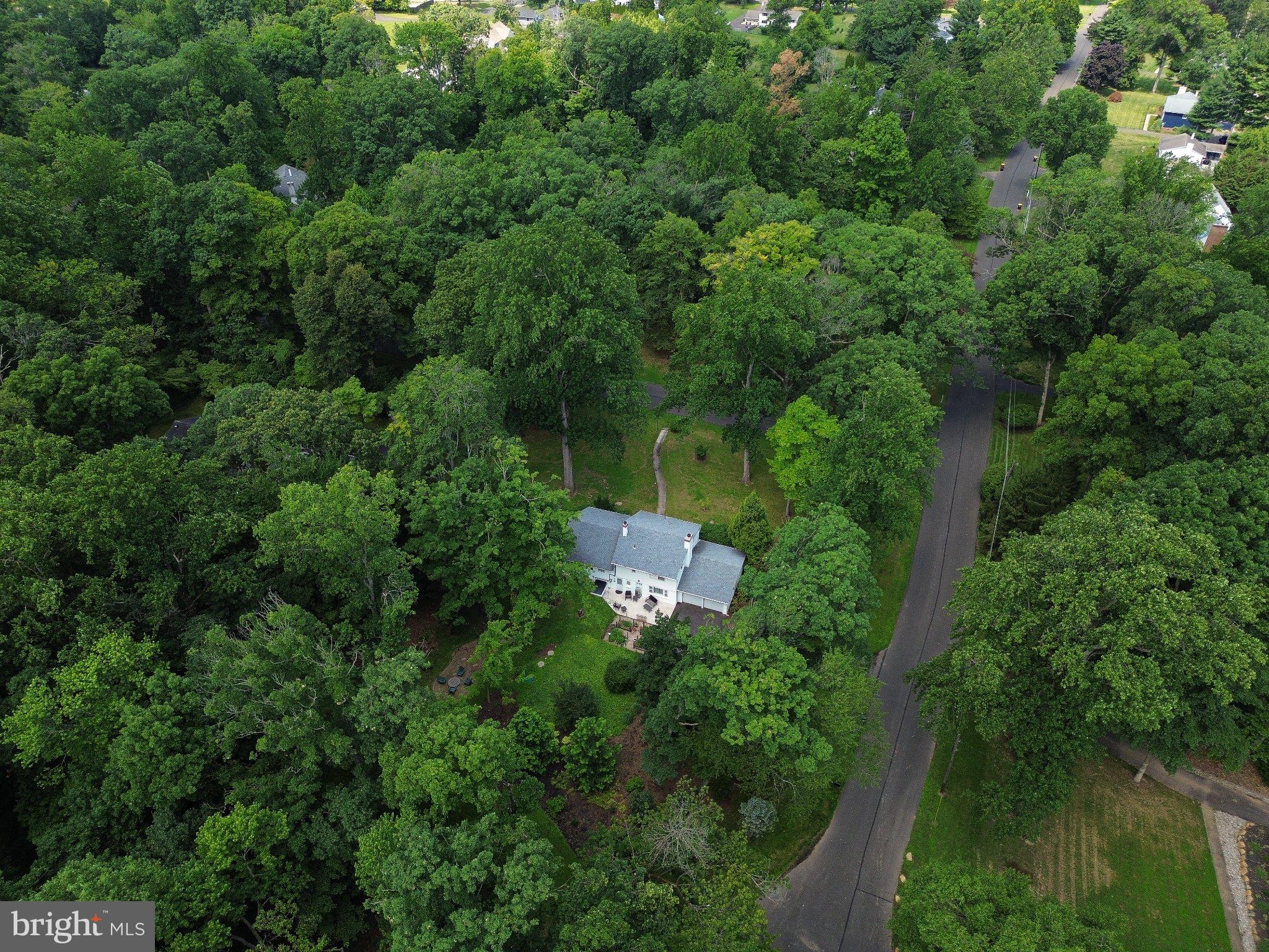 BUTTONWOOD MANOR - Residential