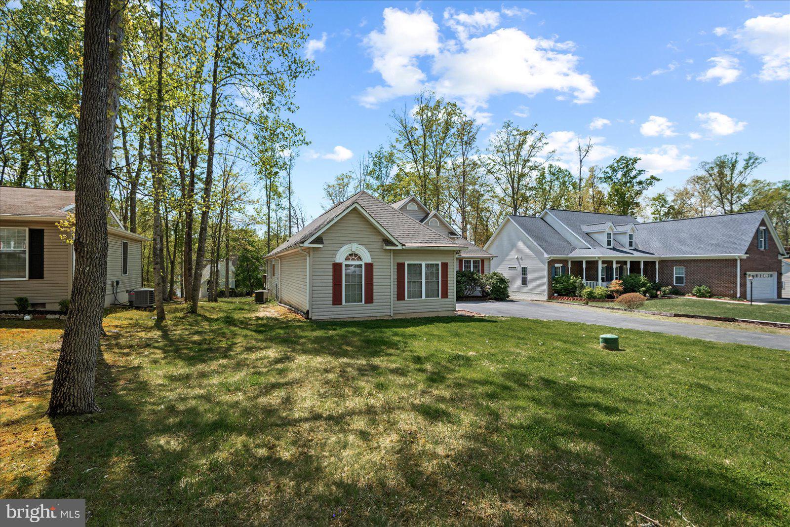LAKE OF THE WOODS - Residential