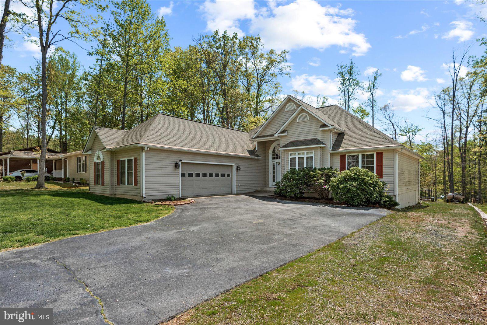 LAKE OF THE WOODS - Residential