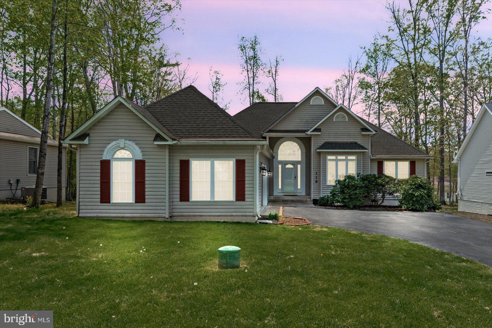 LAKE OF THE WOODS - Residential