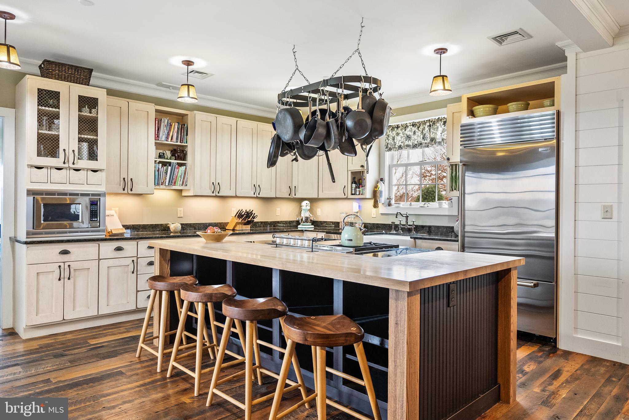 STONEY SPRINGS - Residential
